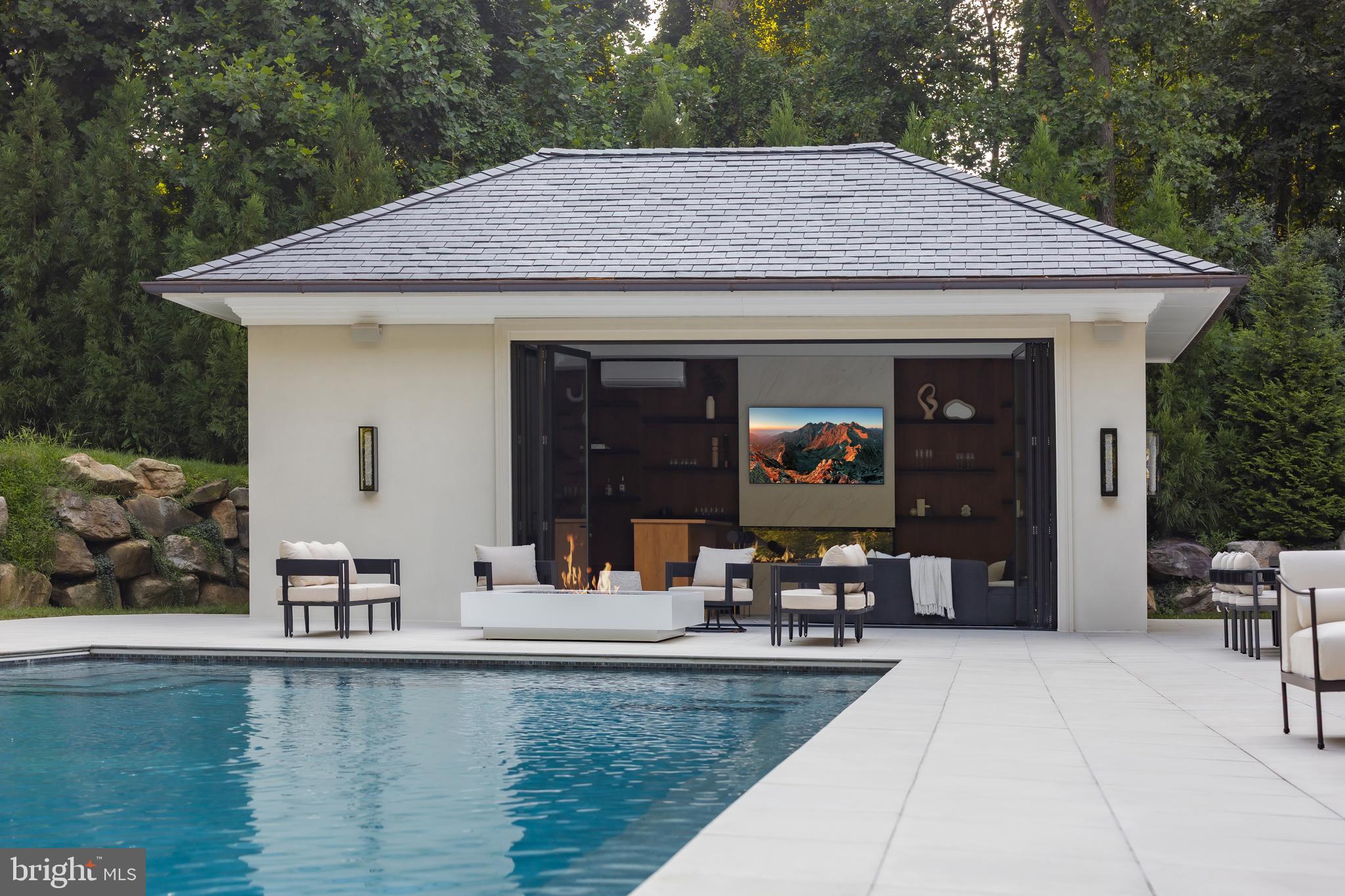 LANGLEY FARMS - Residential