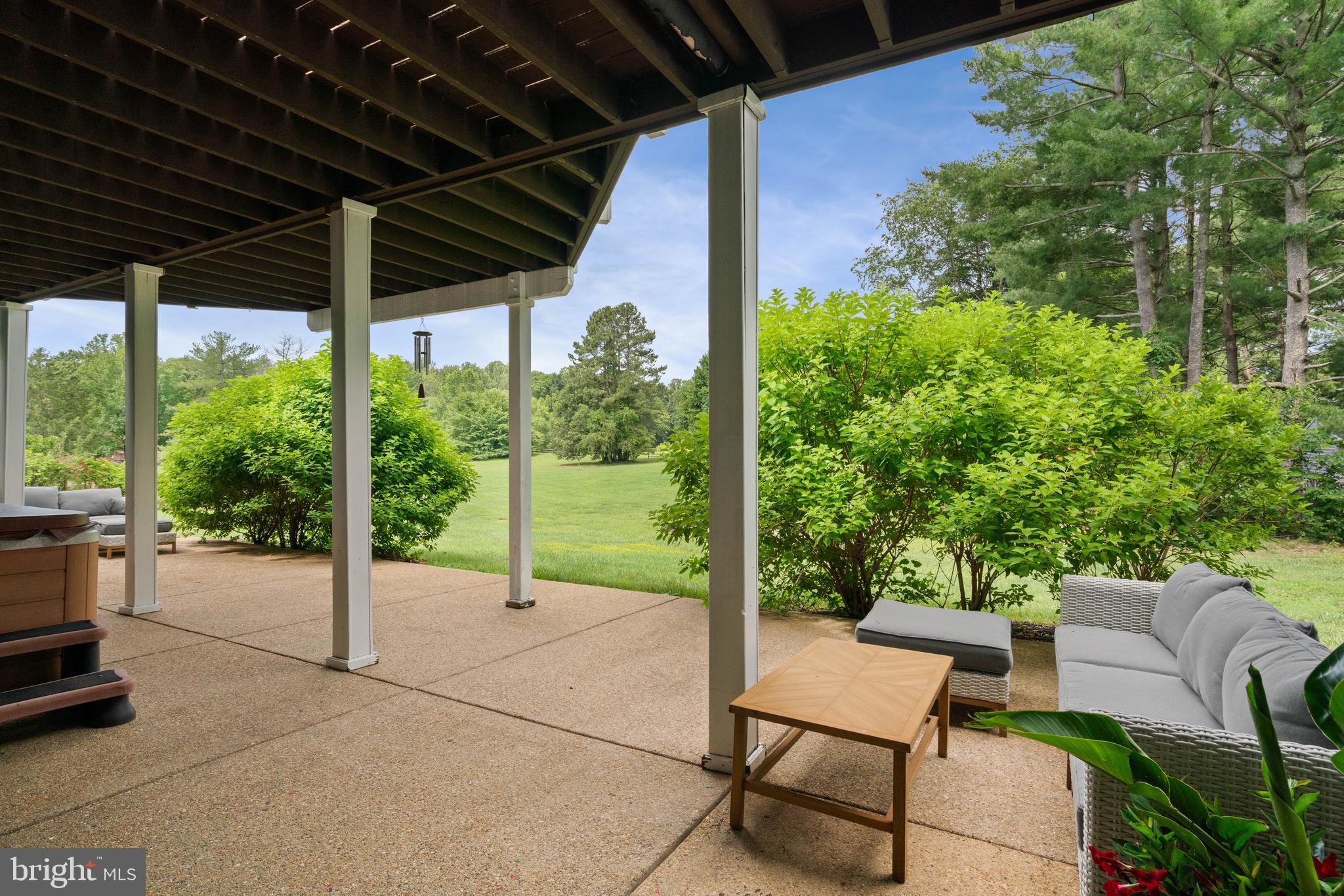 LAWNVALE ESTATES - Residential