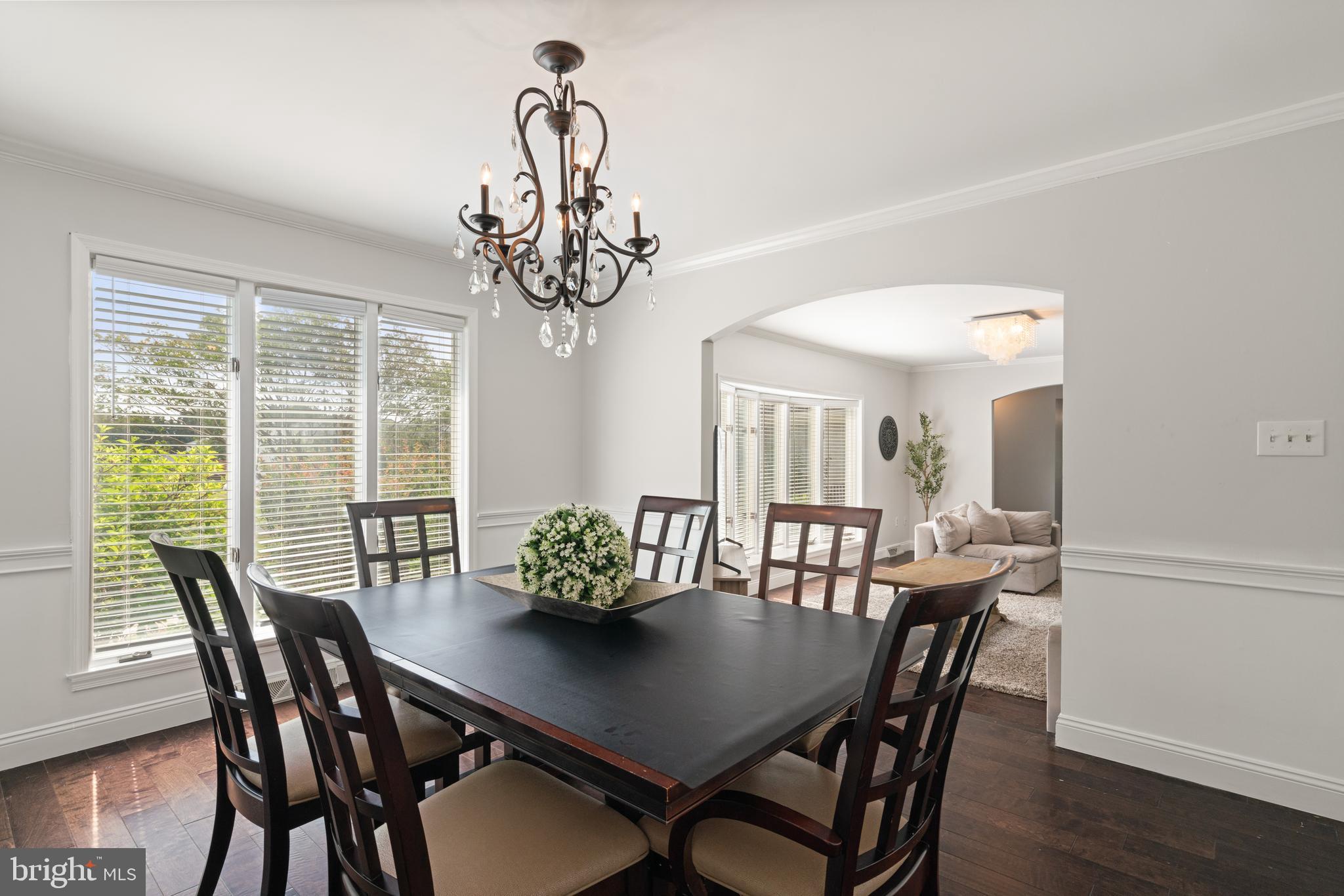 LAWNVALE ESTATES - Residential