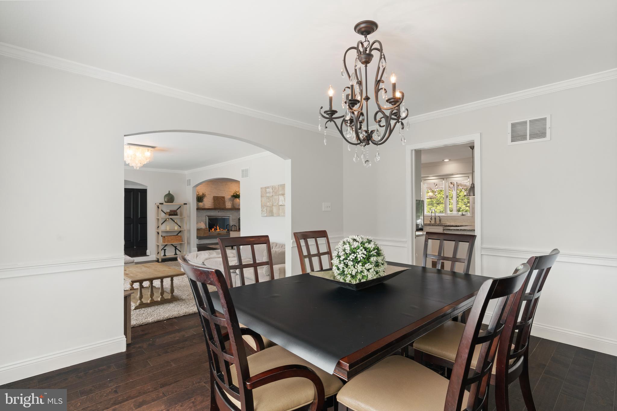 LAWNVALE ESTATES - Residential