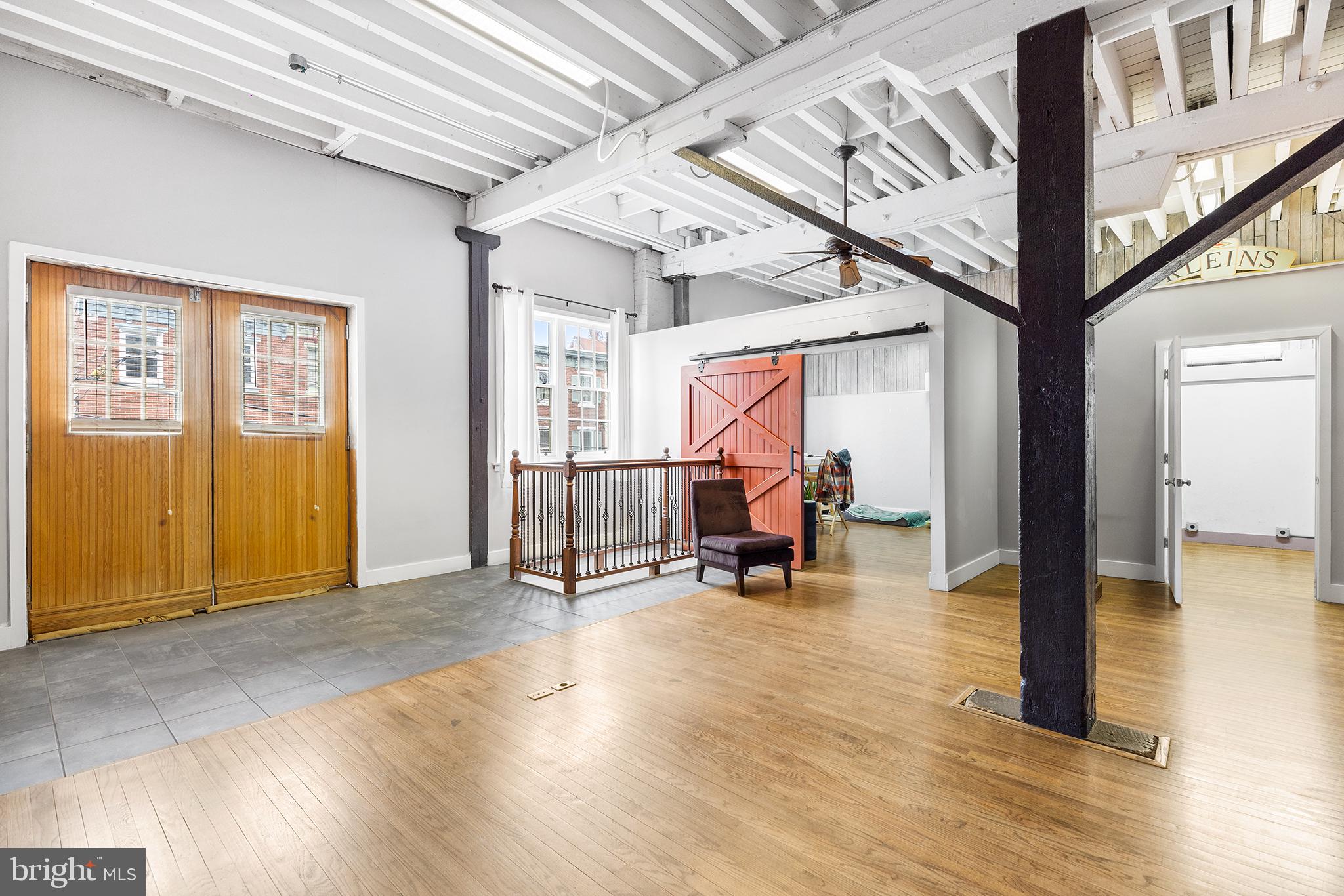 FAIRMOUNT - Residential