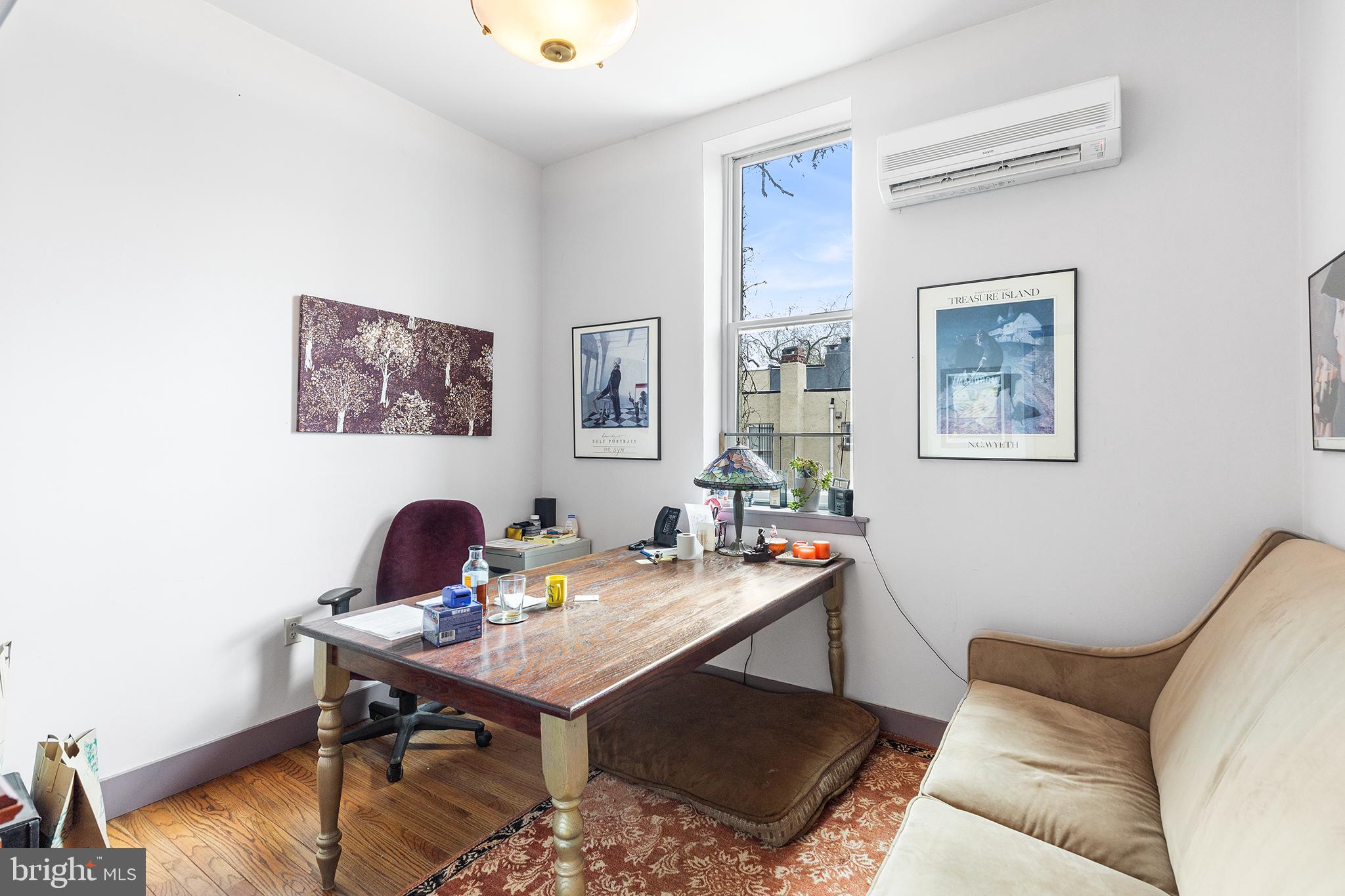 FAIRMOUNT - Residential