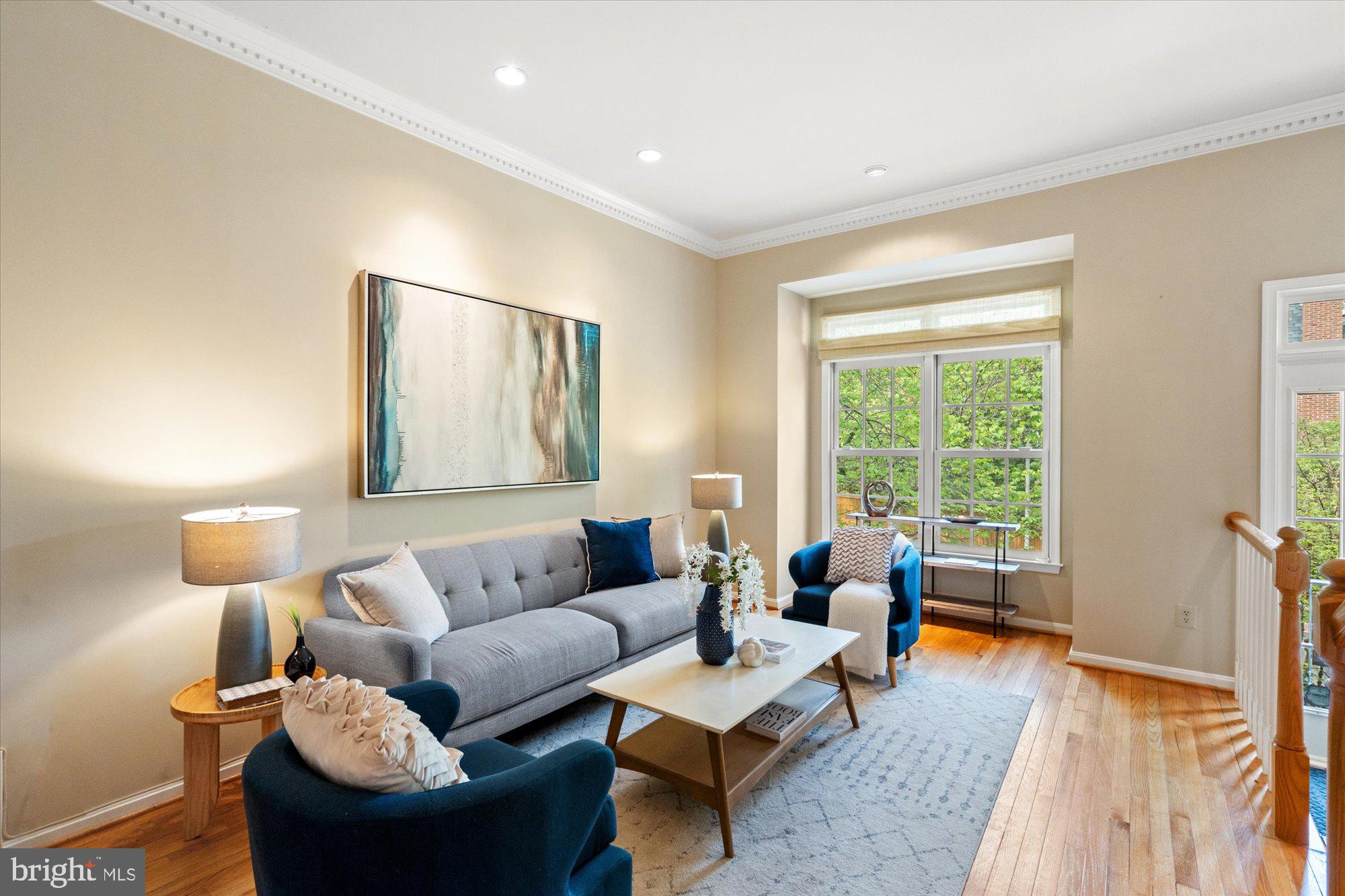 QUAKER HILL - Residential