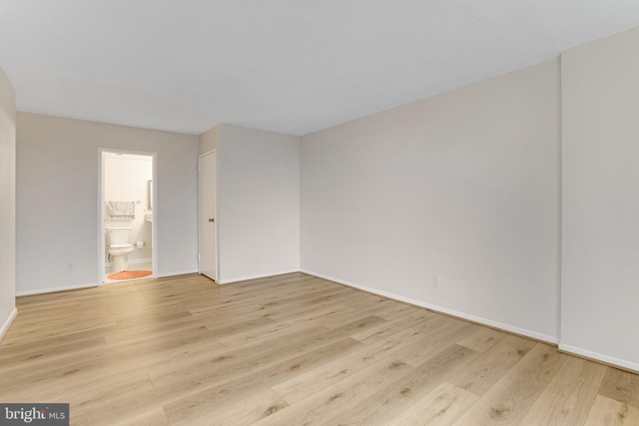IDYLWOOD TOWERS CONDO - Residential Lease