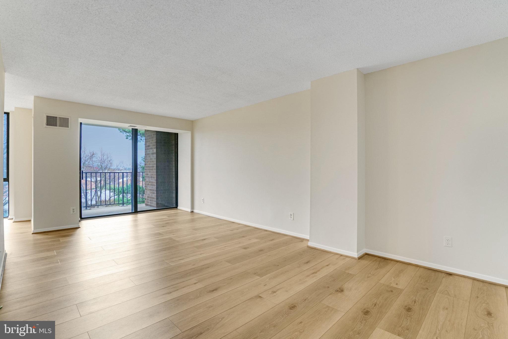 IDYLWOOD TOWERS CONDO - Residential Lease