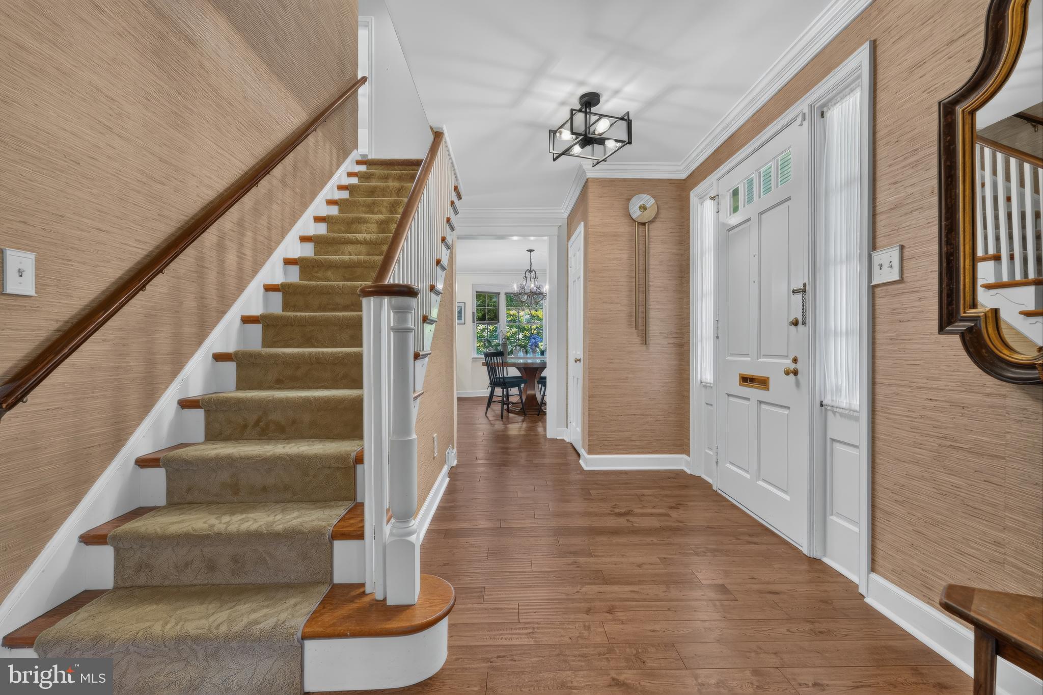 BELLEVUE MANOR - Residential