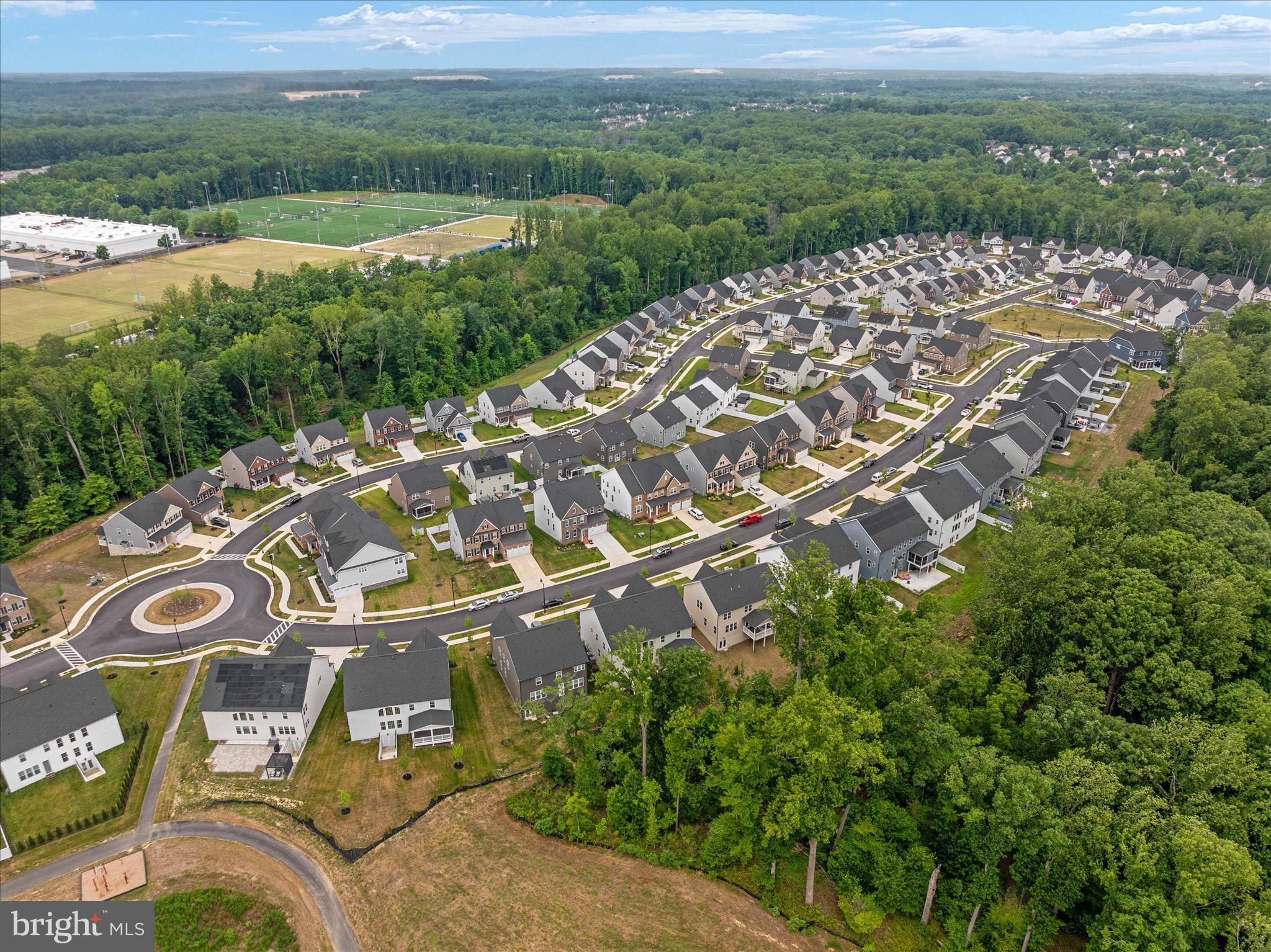 SOUTH LAKE - Residential