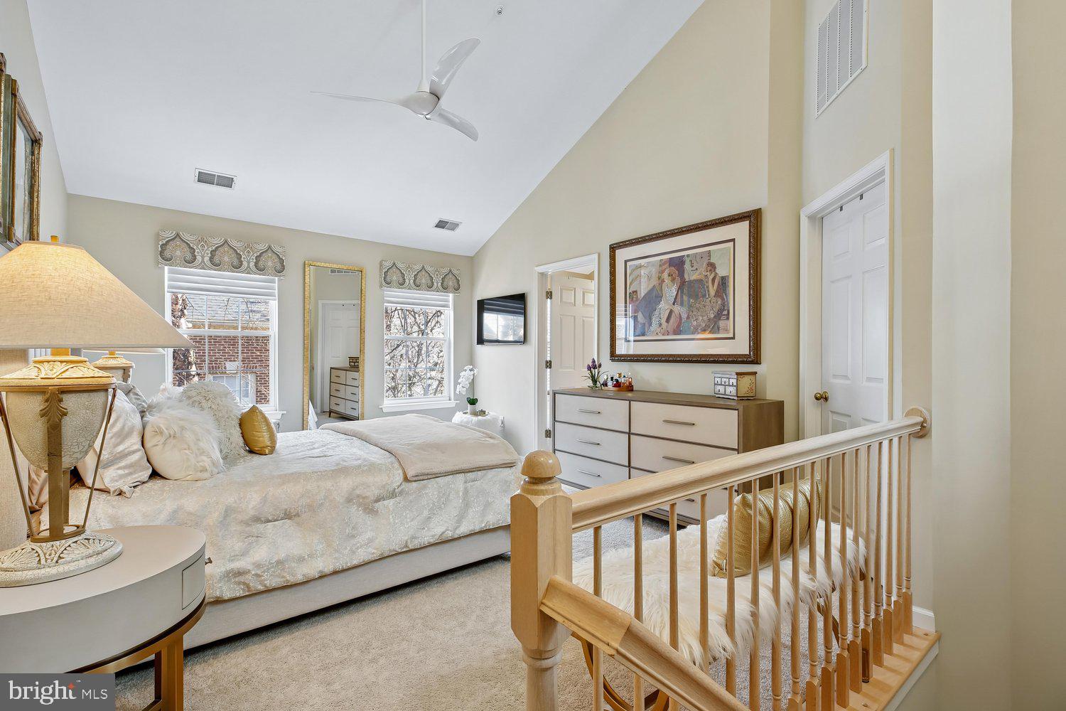 WASHINGTONIAN CENTER - Residential