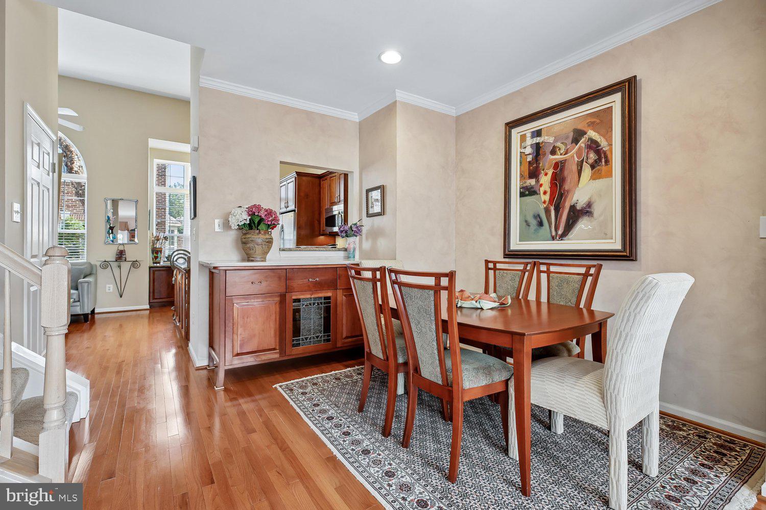 WASHINGTONIAN CENTER - Residential