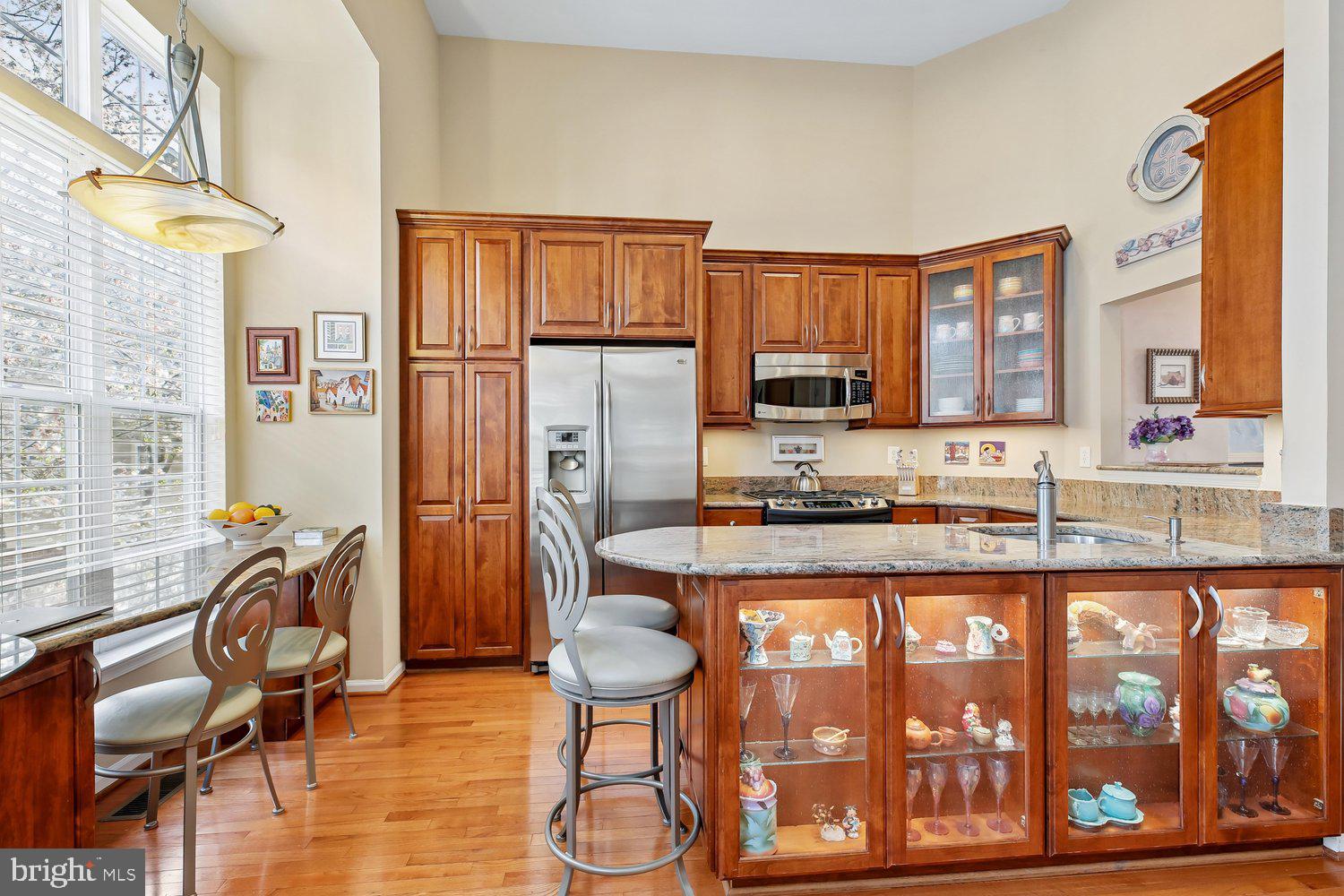 WASHINGTONIAN CENTER - Residential