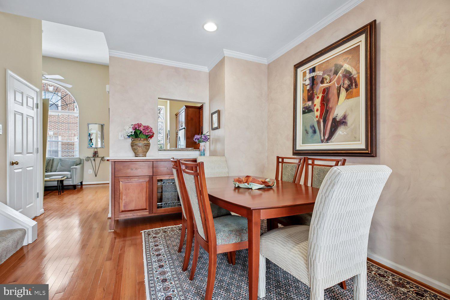WASHINGTONIAN CENTER - Residential