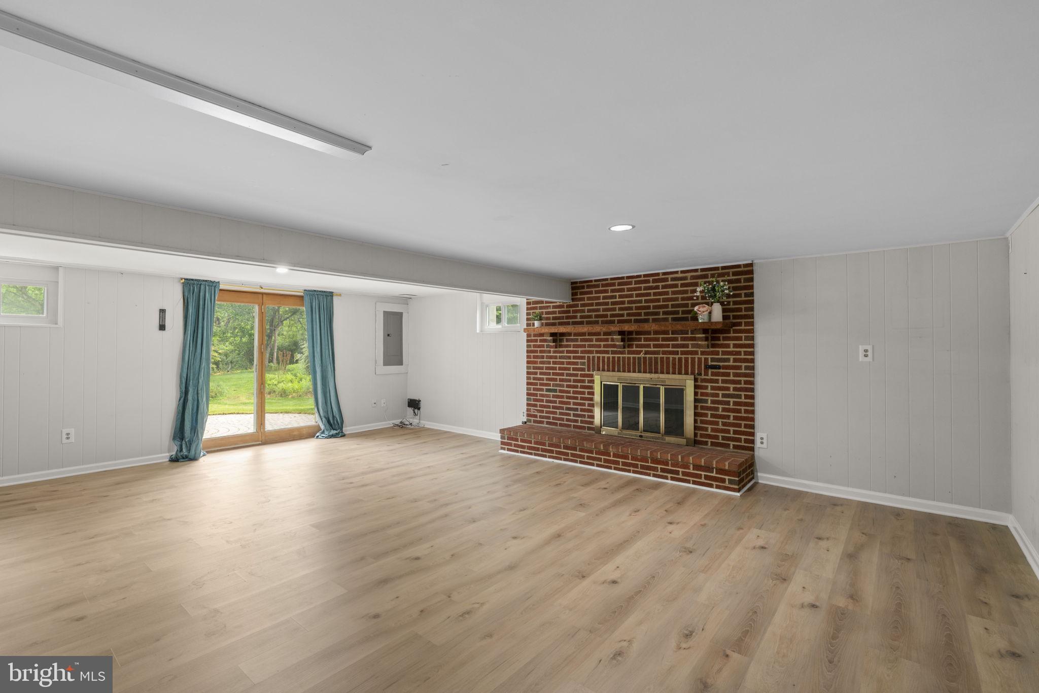 CHAMBERLEA - Residential