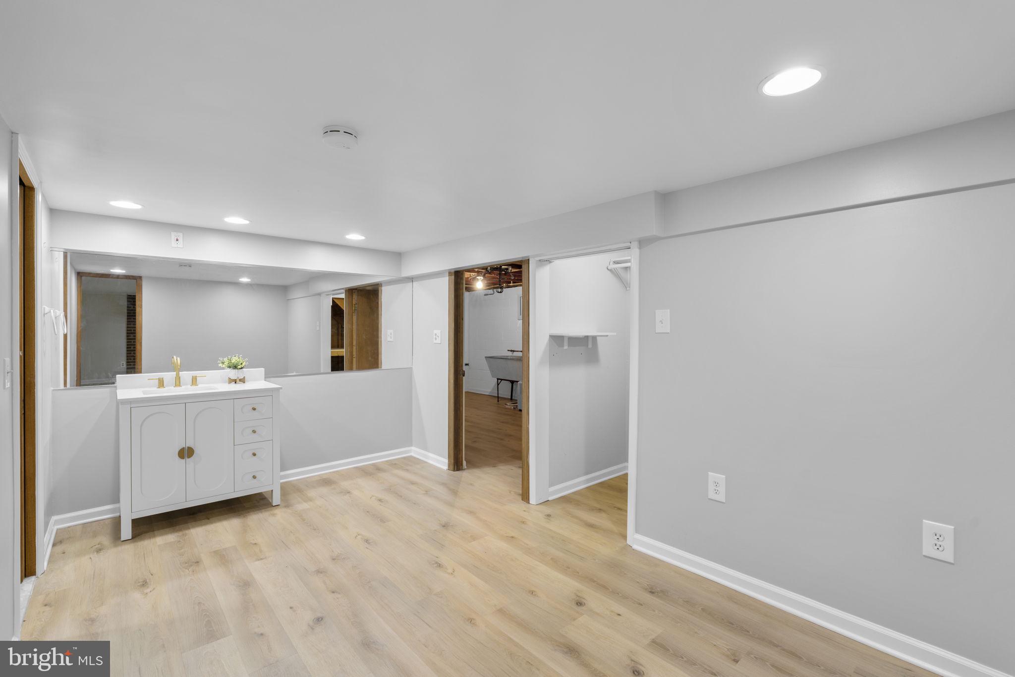 CHAMBERLEA - Residential