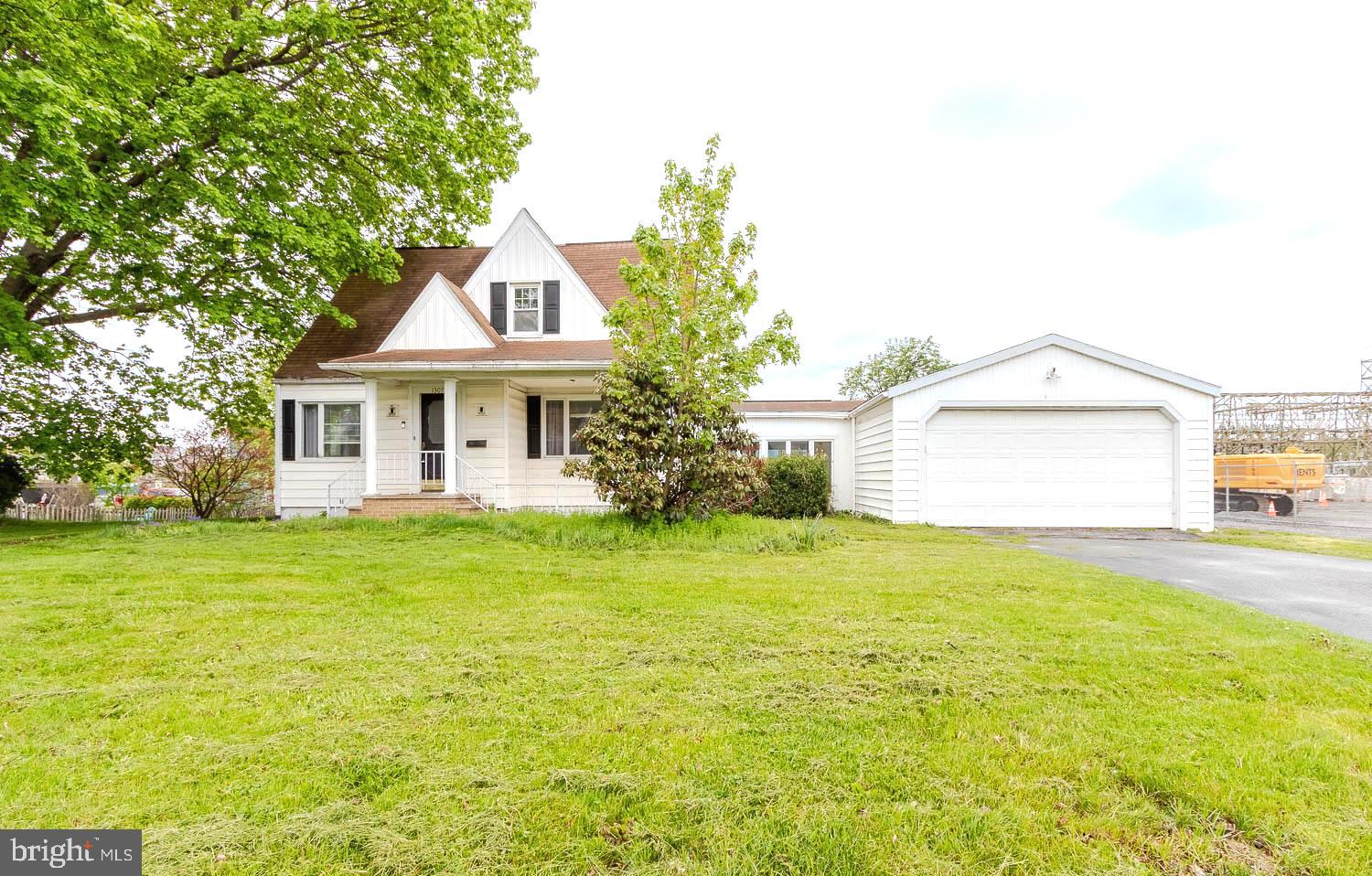 PHILIPSBURG - Residential