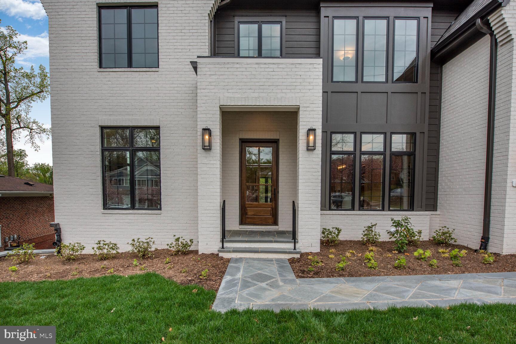 KENWOOD PARK - Residential