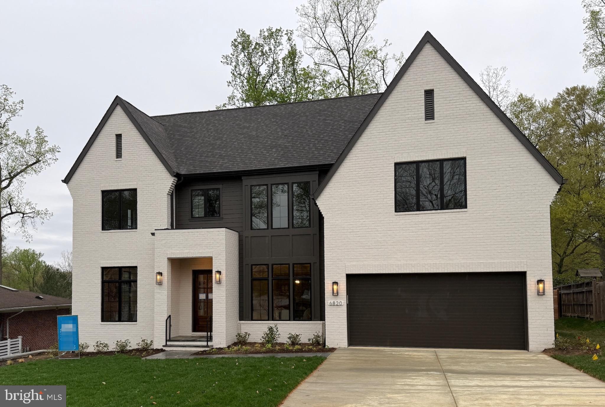 KENWOOD PARK - Residential