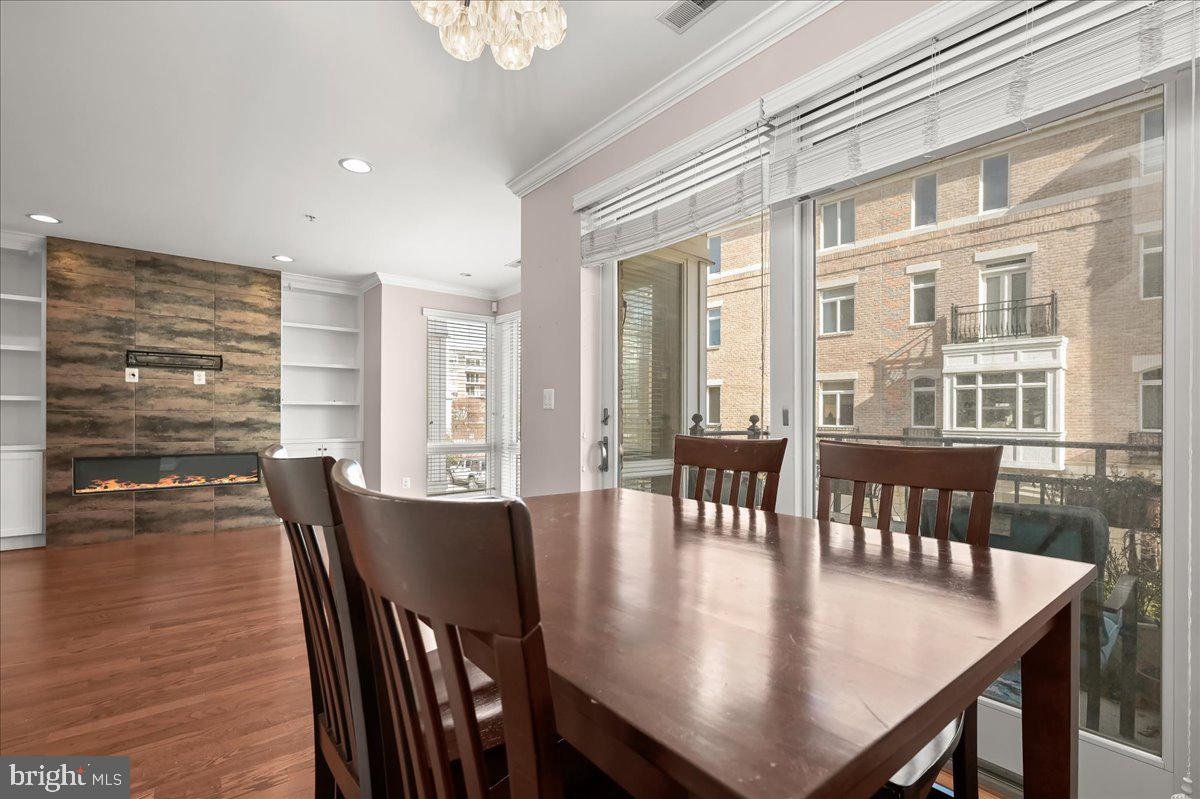 PIER HOMES AT HARBORVIEW - Residential Lease