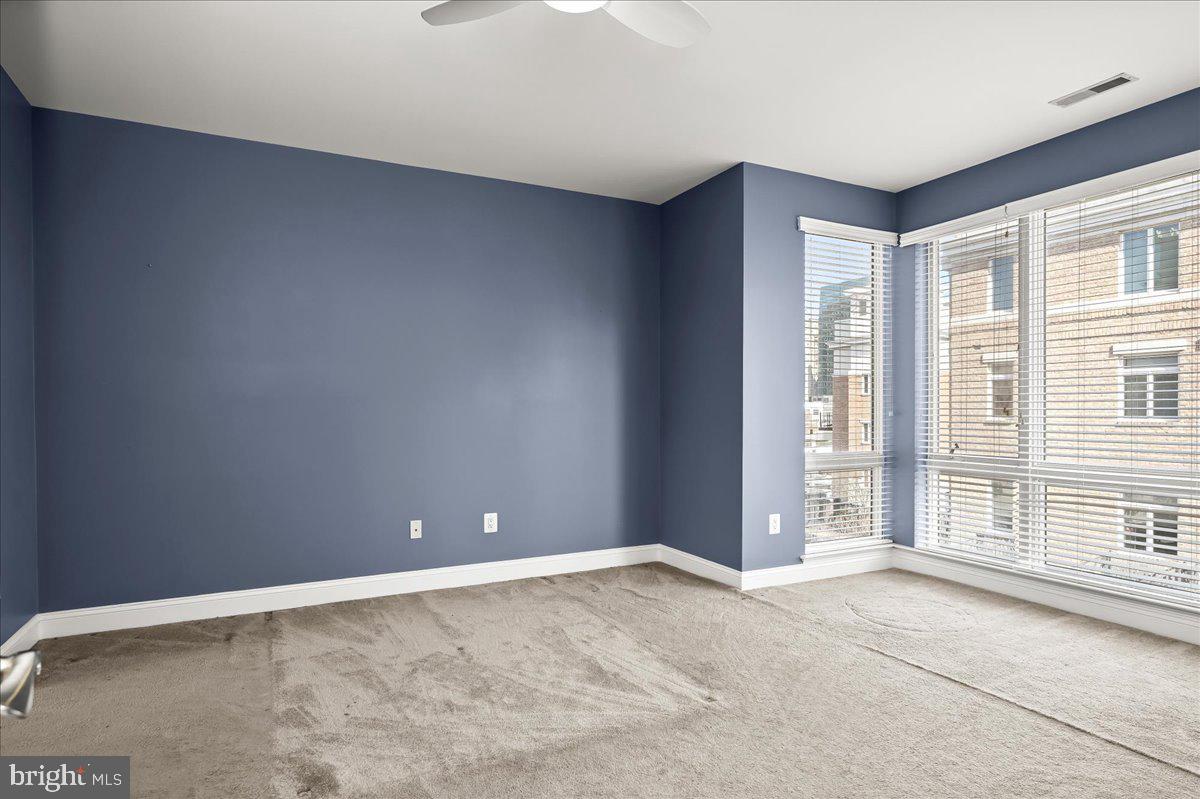 PIER HOMES AT HARBORVIEW - Residential Lease