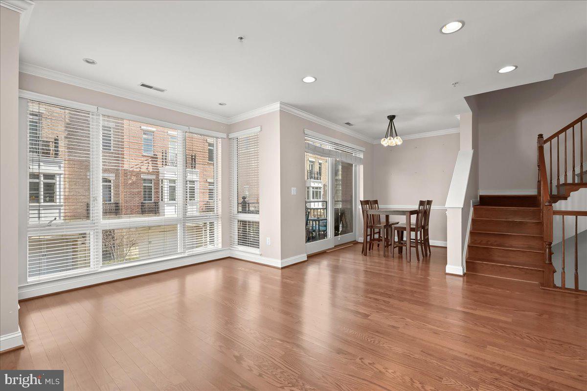 PIER HOMES AT HARBORVIEW - Residential Lease