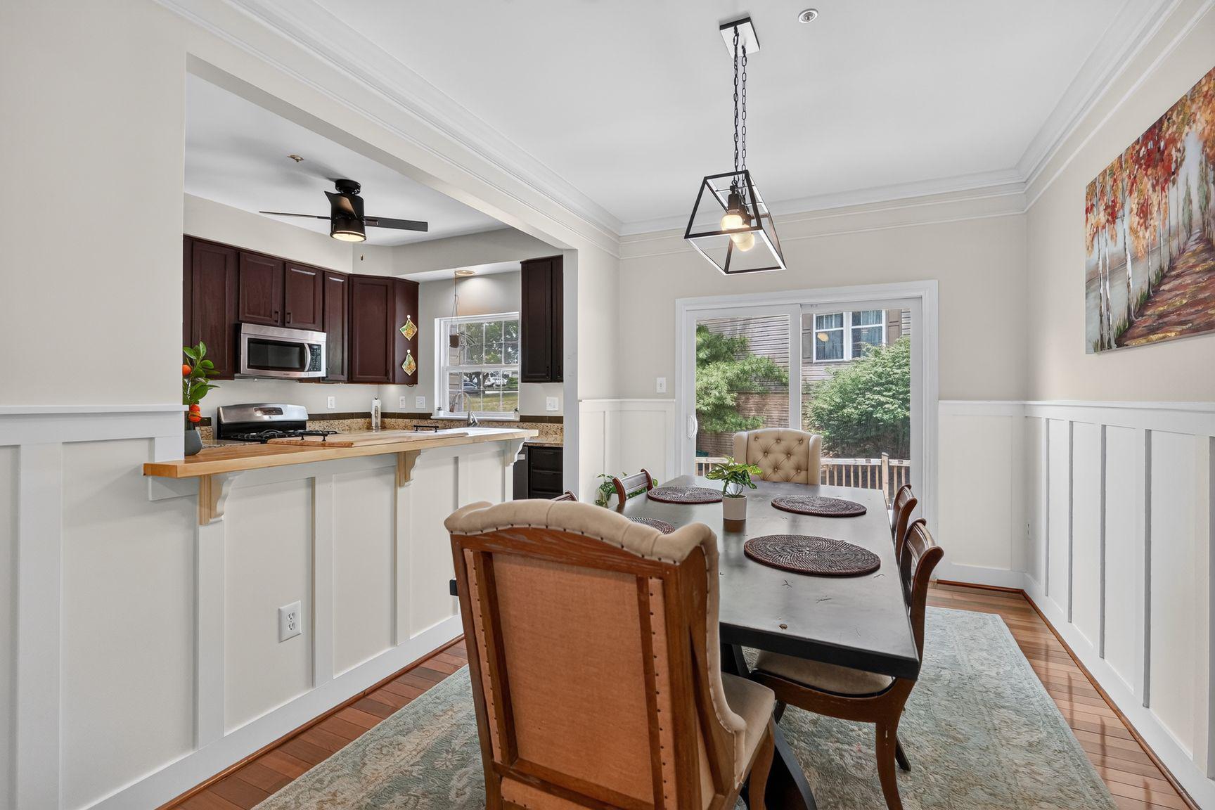 SHADY OAKS - Residential