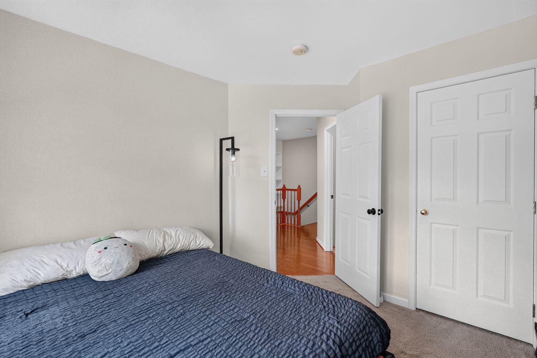 SHADY OAKS - Residential