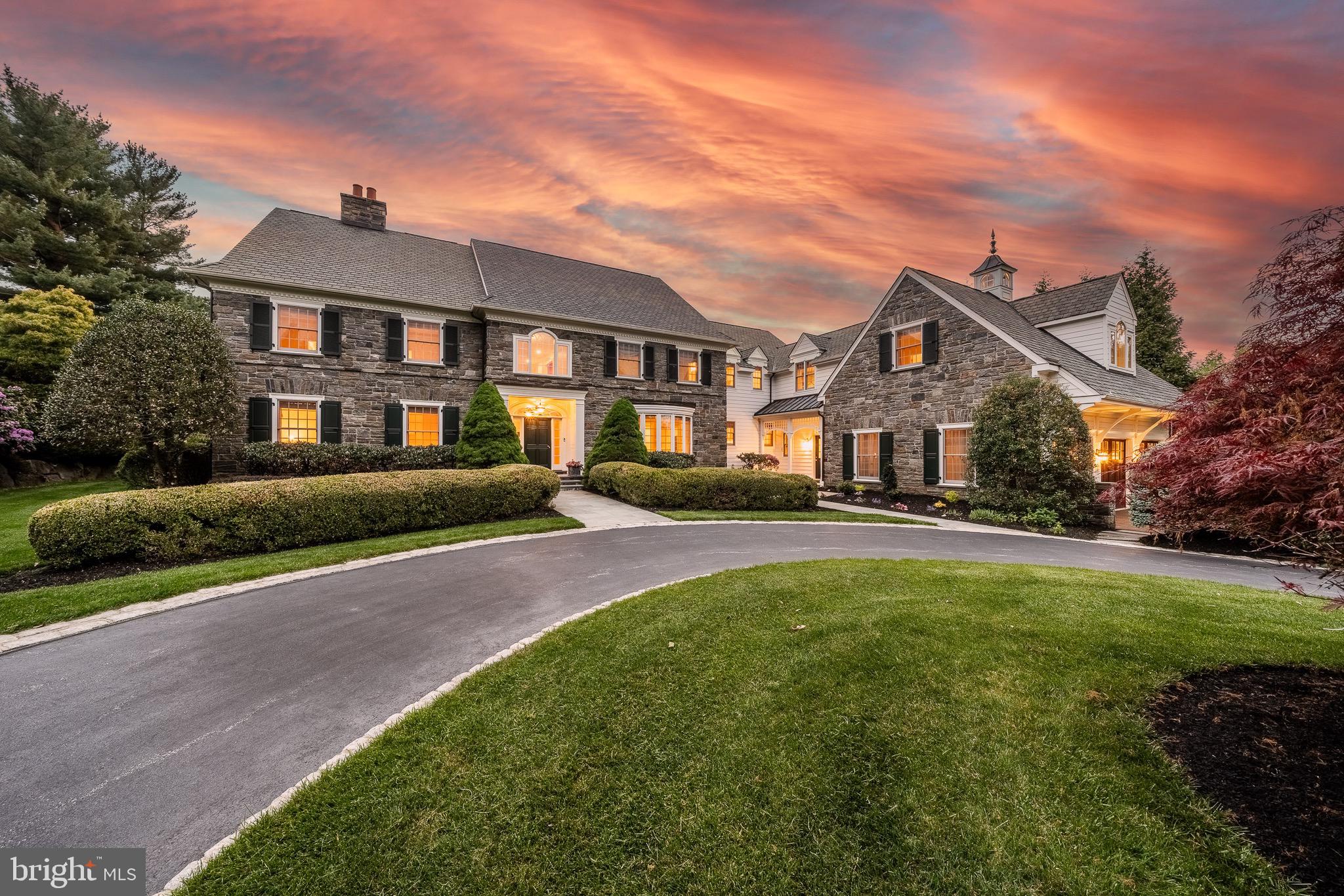 RADNOR HUNT - Residential