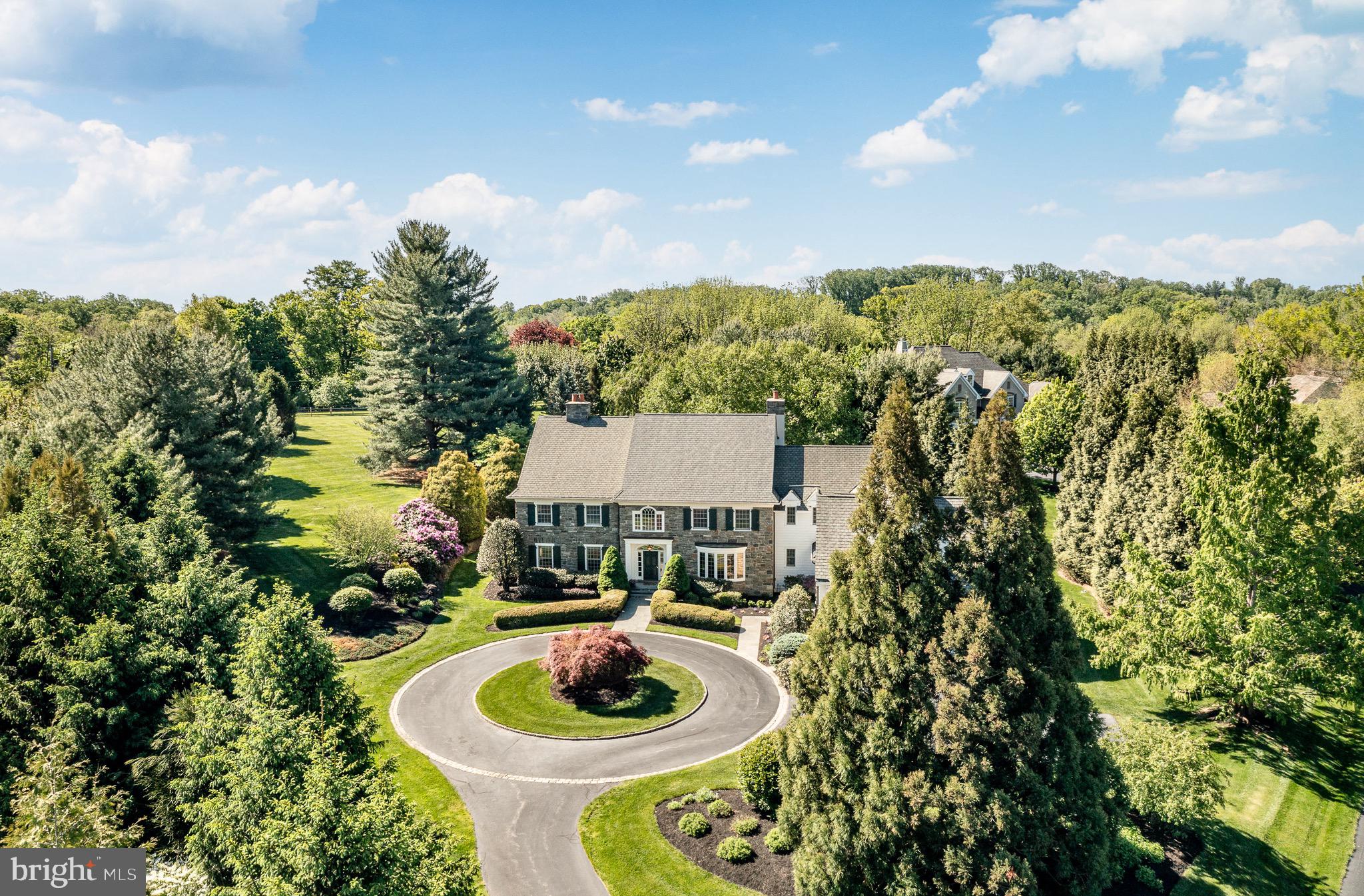 RADNOR HUNT - Residential
