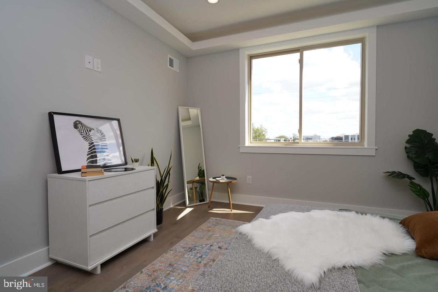 NORRIS SQUARE - Residential Lease
