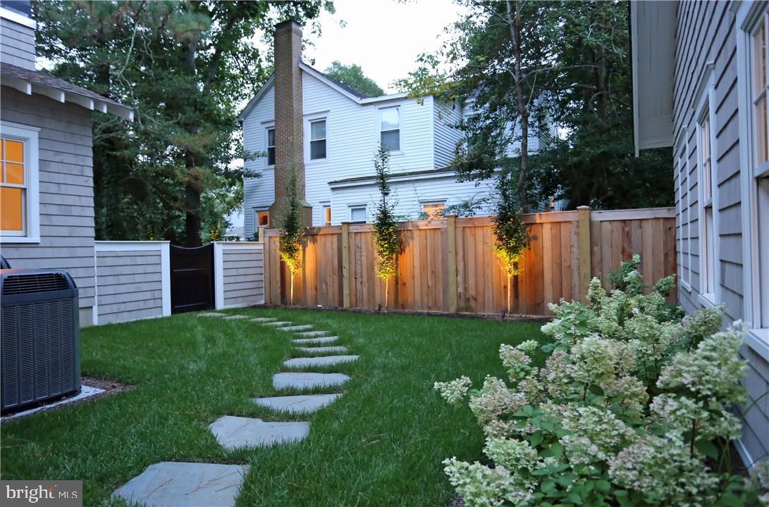 NORTH REHOBOTH - Residential