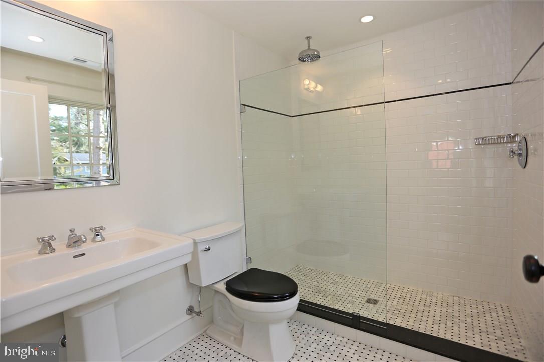 NORTH REHOBOTH - Residential