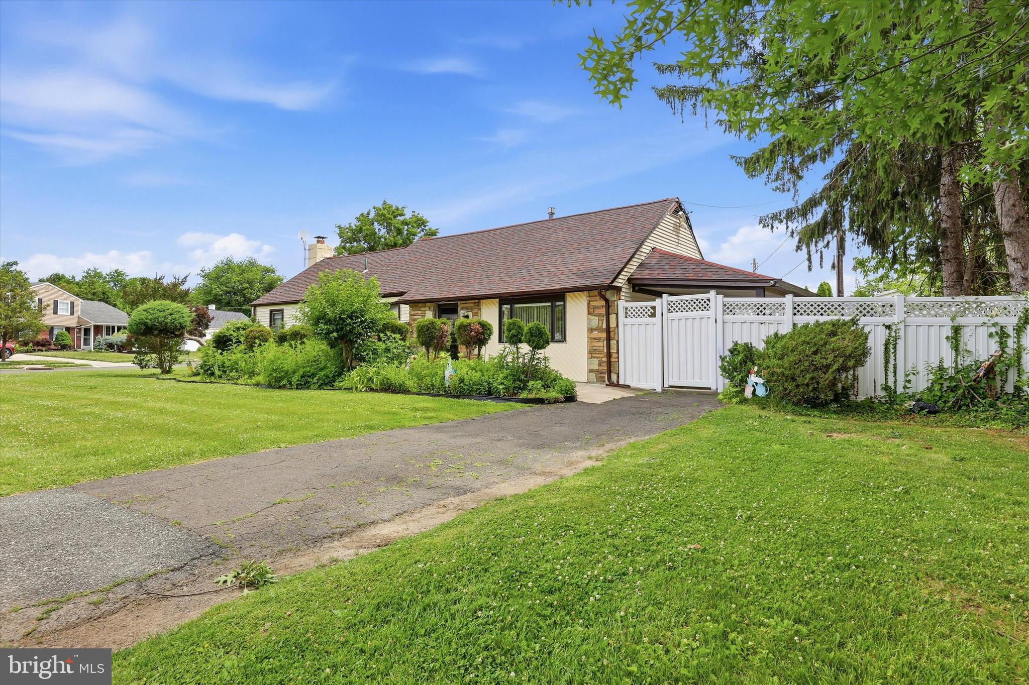 PINE VALLEY - Residential