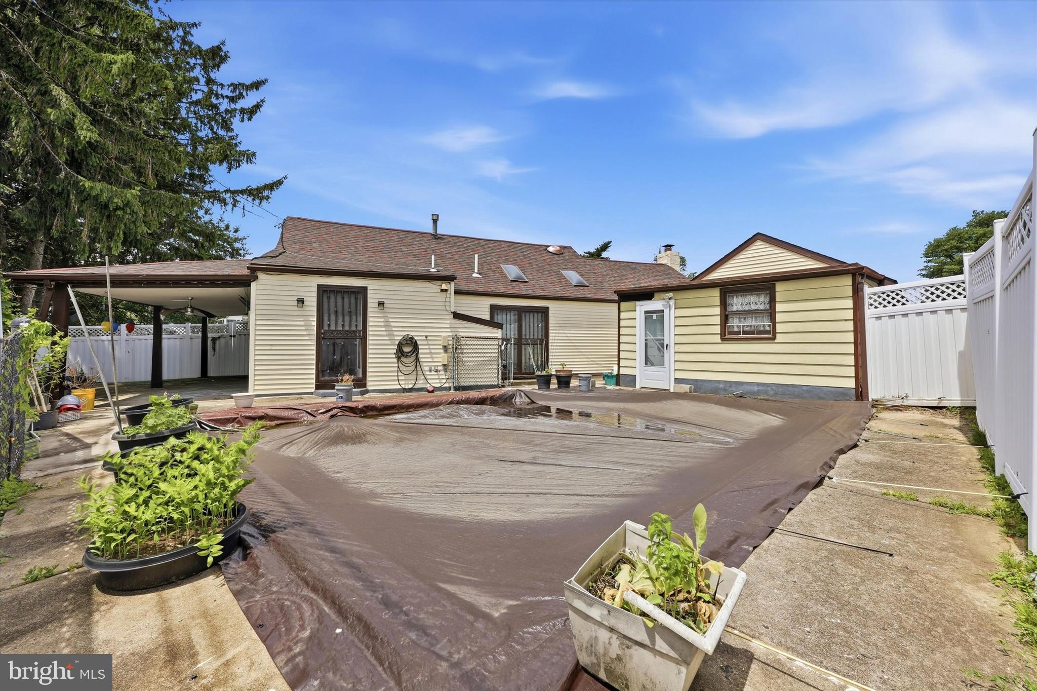 PINE VALLEY - Residential
