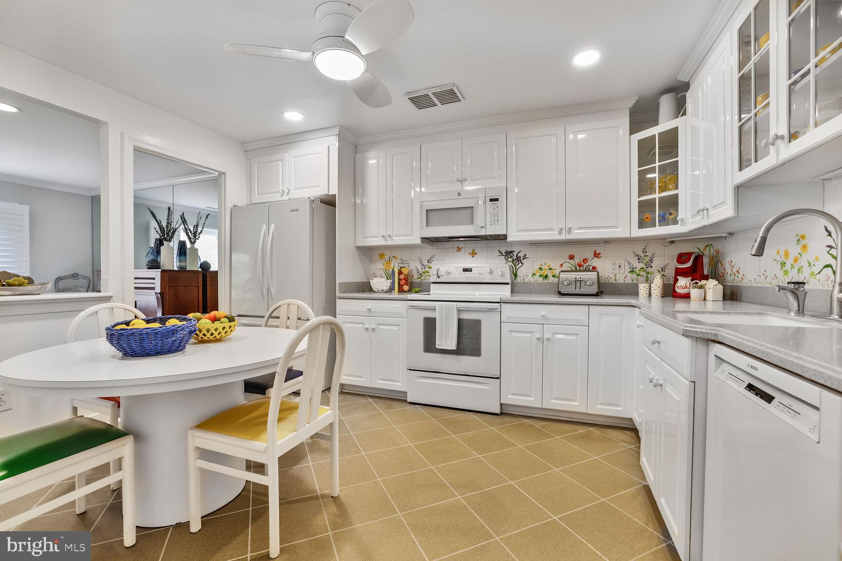 OLD GEORGETOWN VILL CODM - Residential