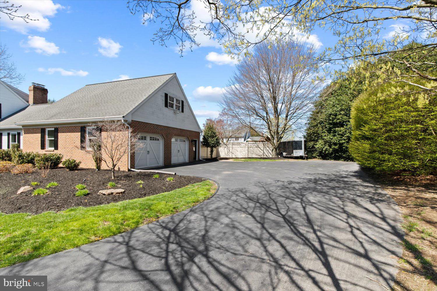 BUCKWOOD HILLS - Residential