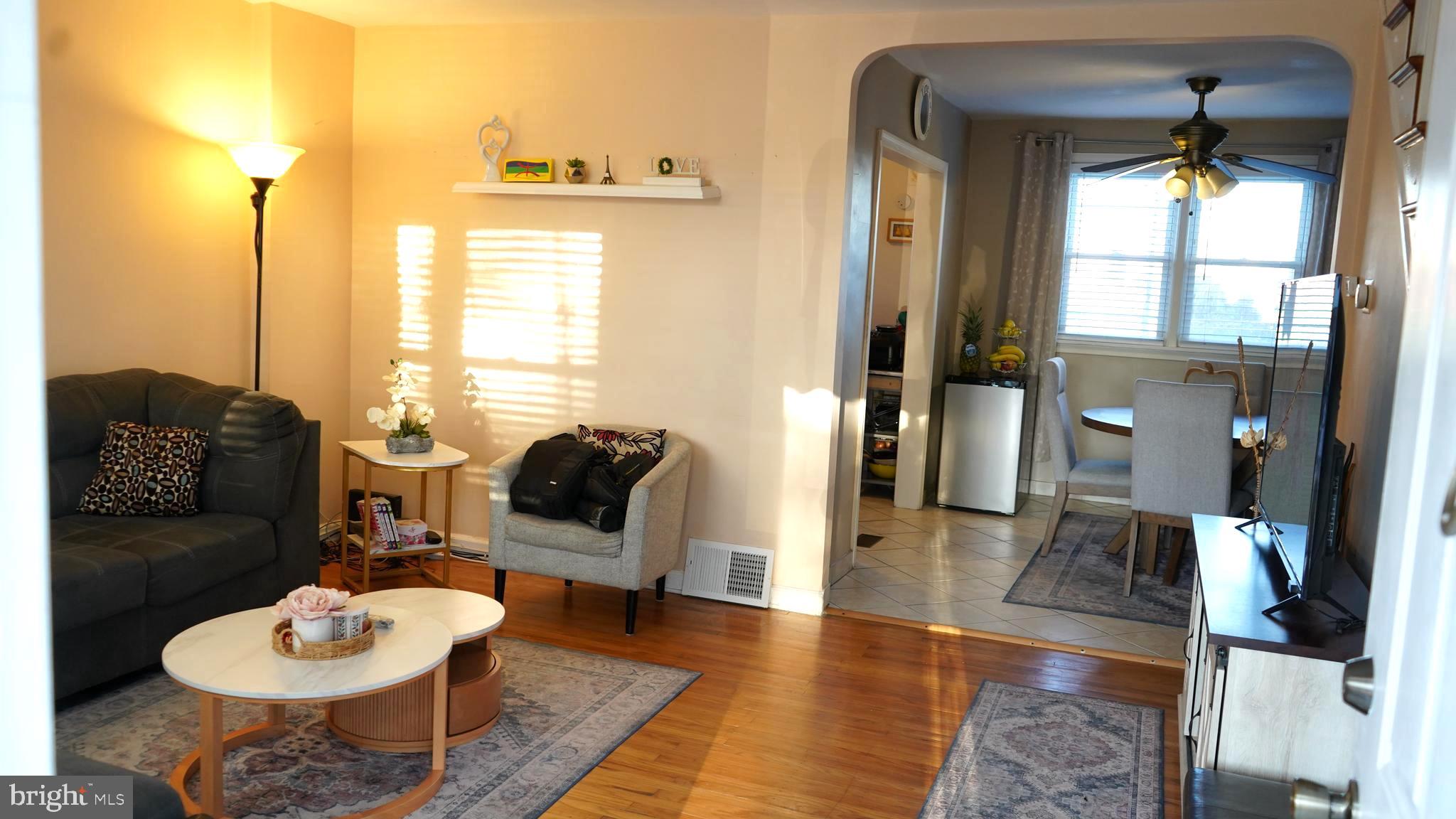 MAYFAIR (WEST) - Residential