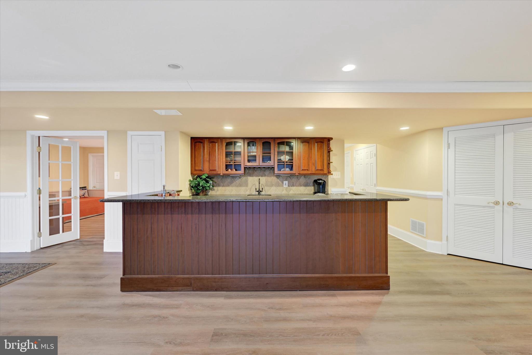 VILLAGE OF RIVER HILL - Residential
