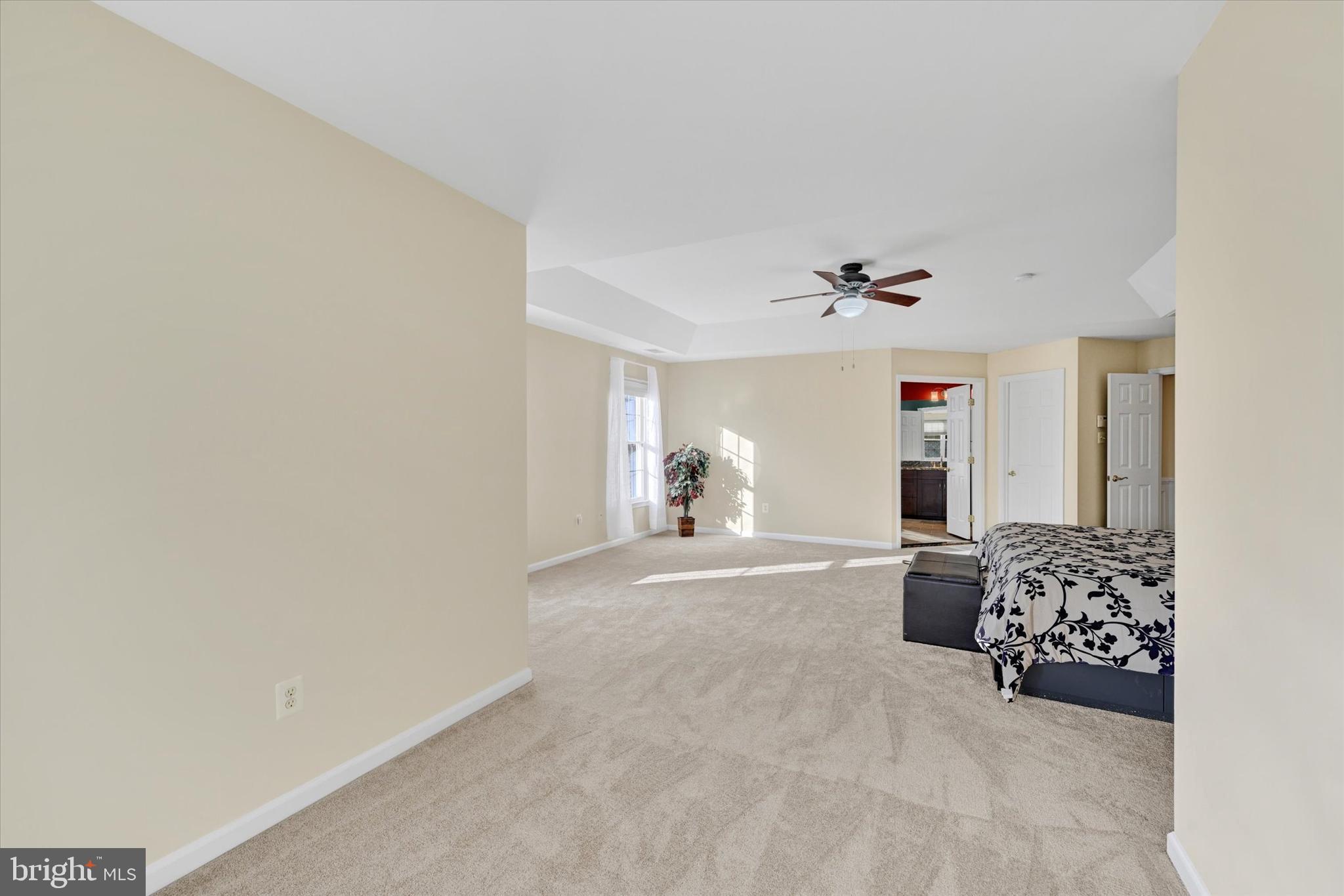 VILLAGE OF RIVER HILL - Residential