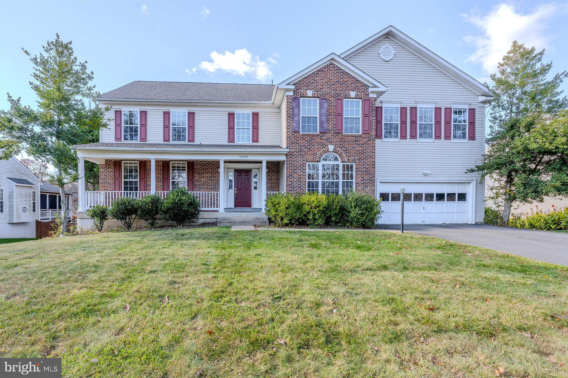 FOX HOLLOW - Residential