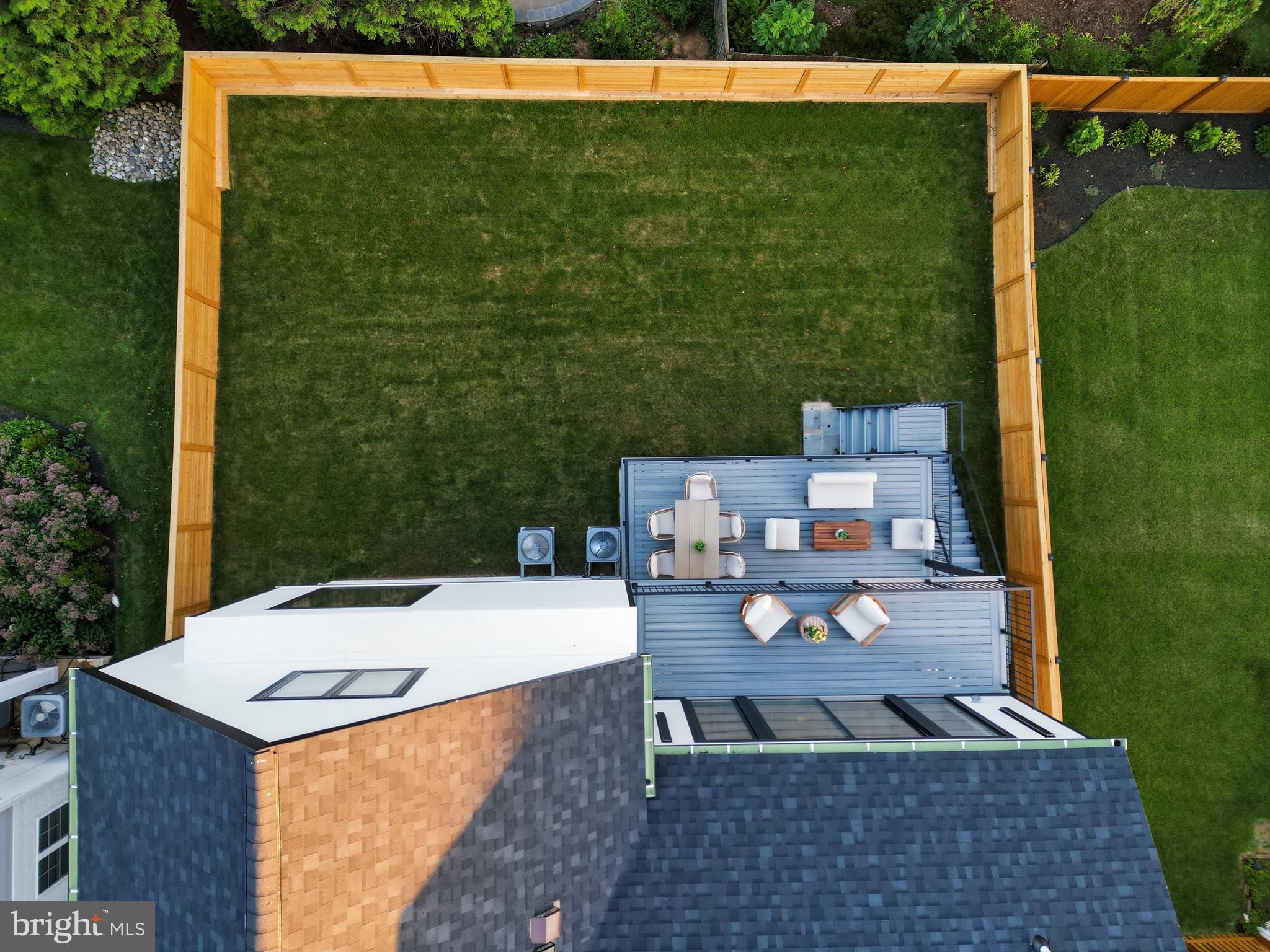 AYRLAWN - Residential