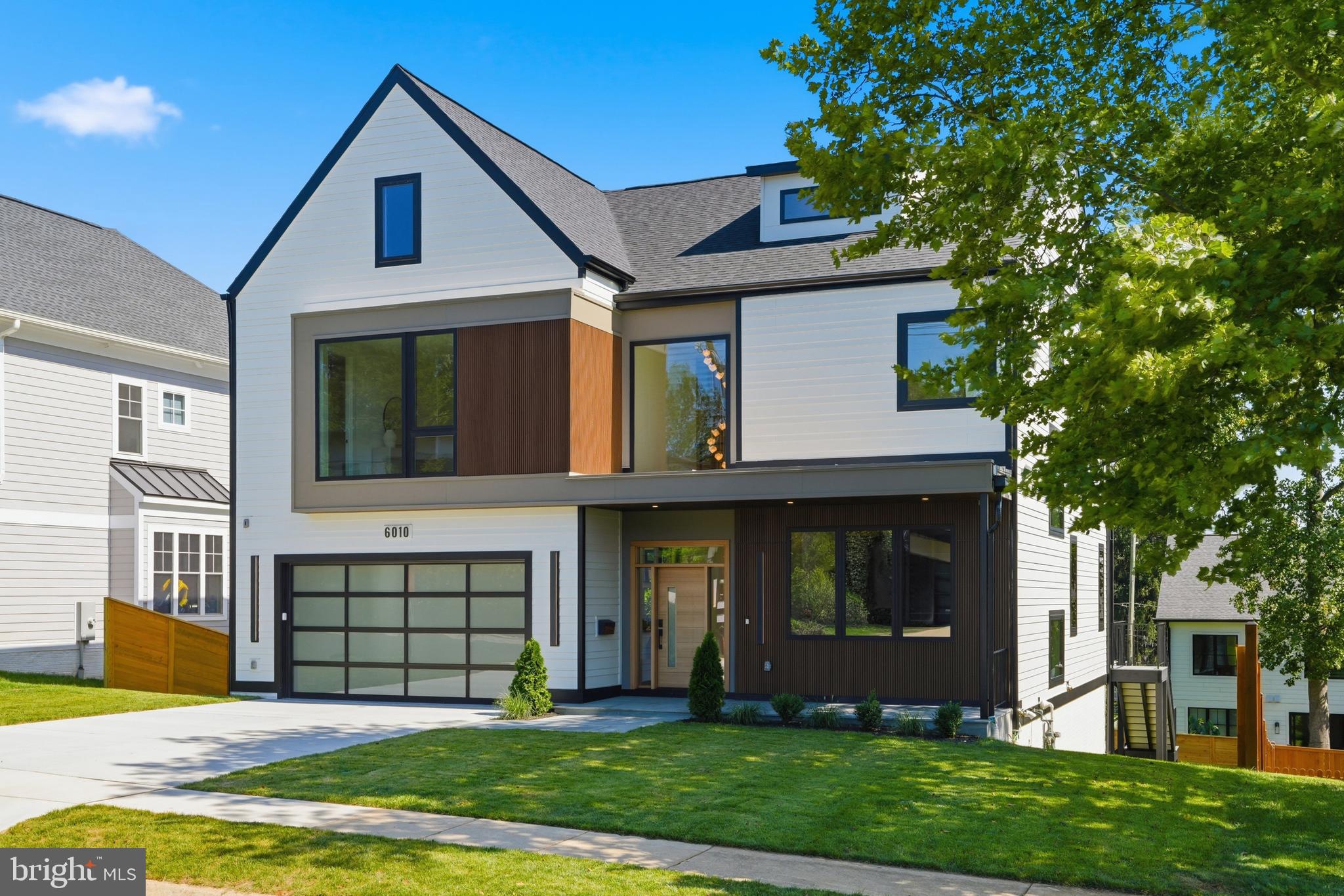 AYRLAWN - Residential