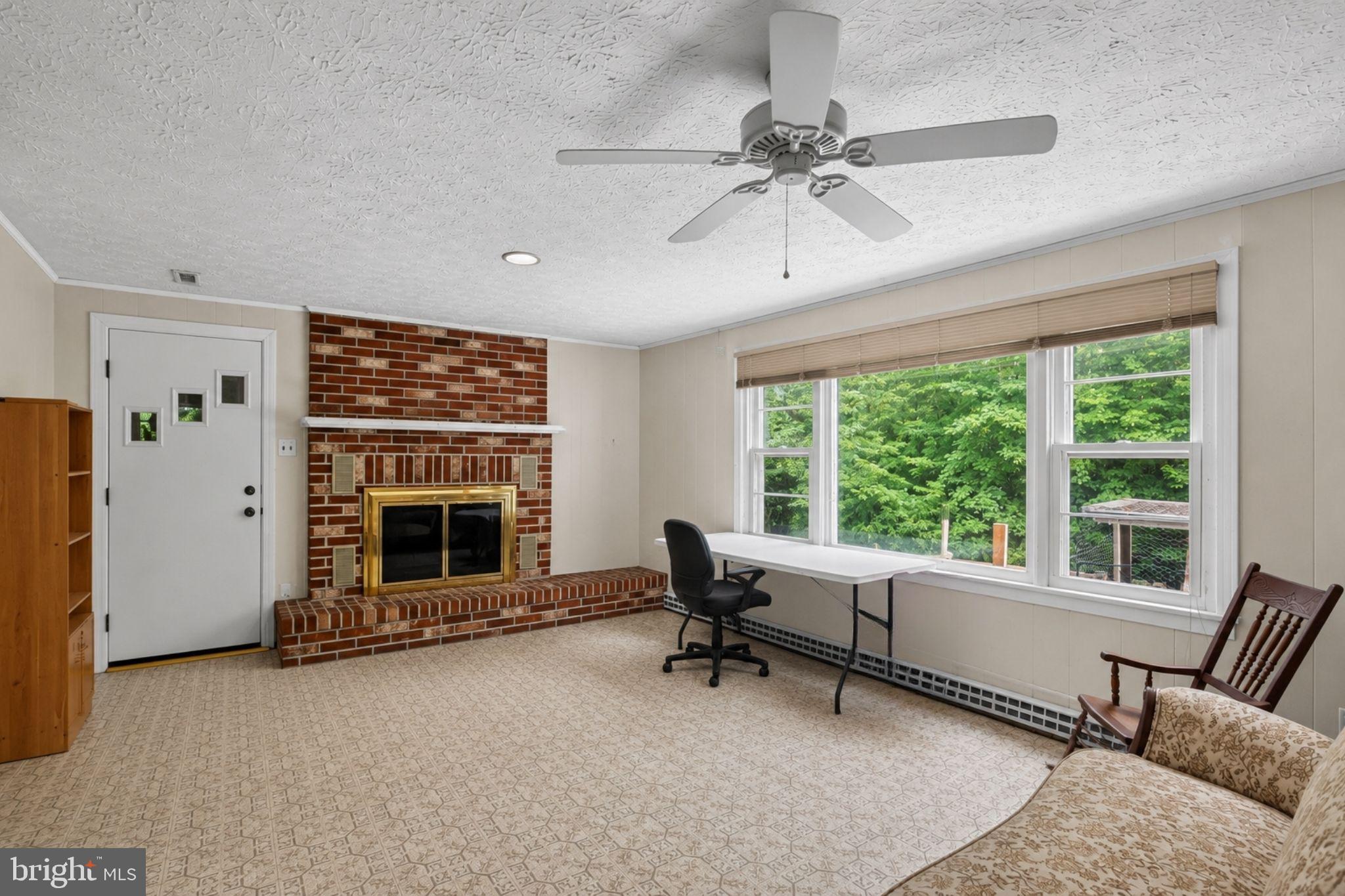 ESPERANZA FARMS - Residential