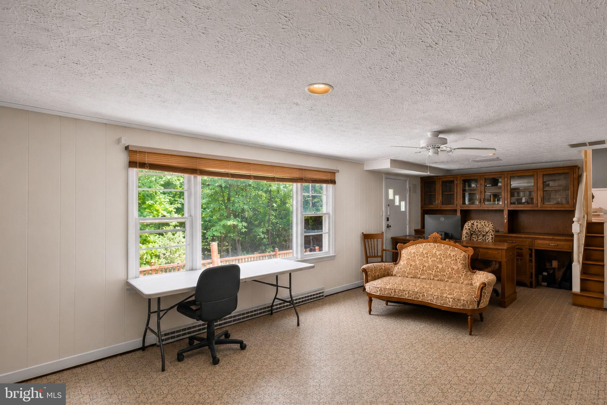 ESPERANZA FARMS - Residential