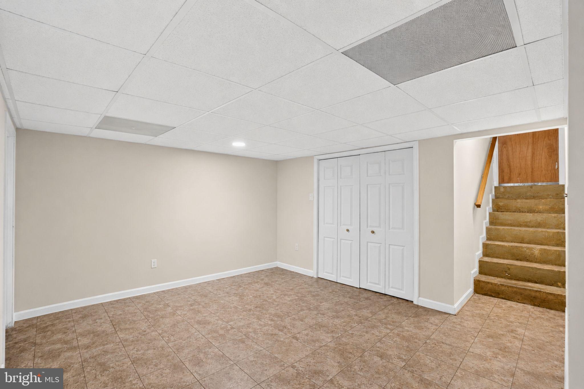 ESPERANZA FARMS - Residential