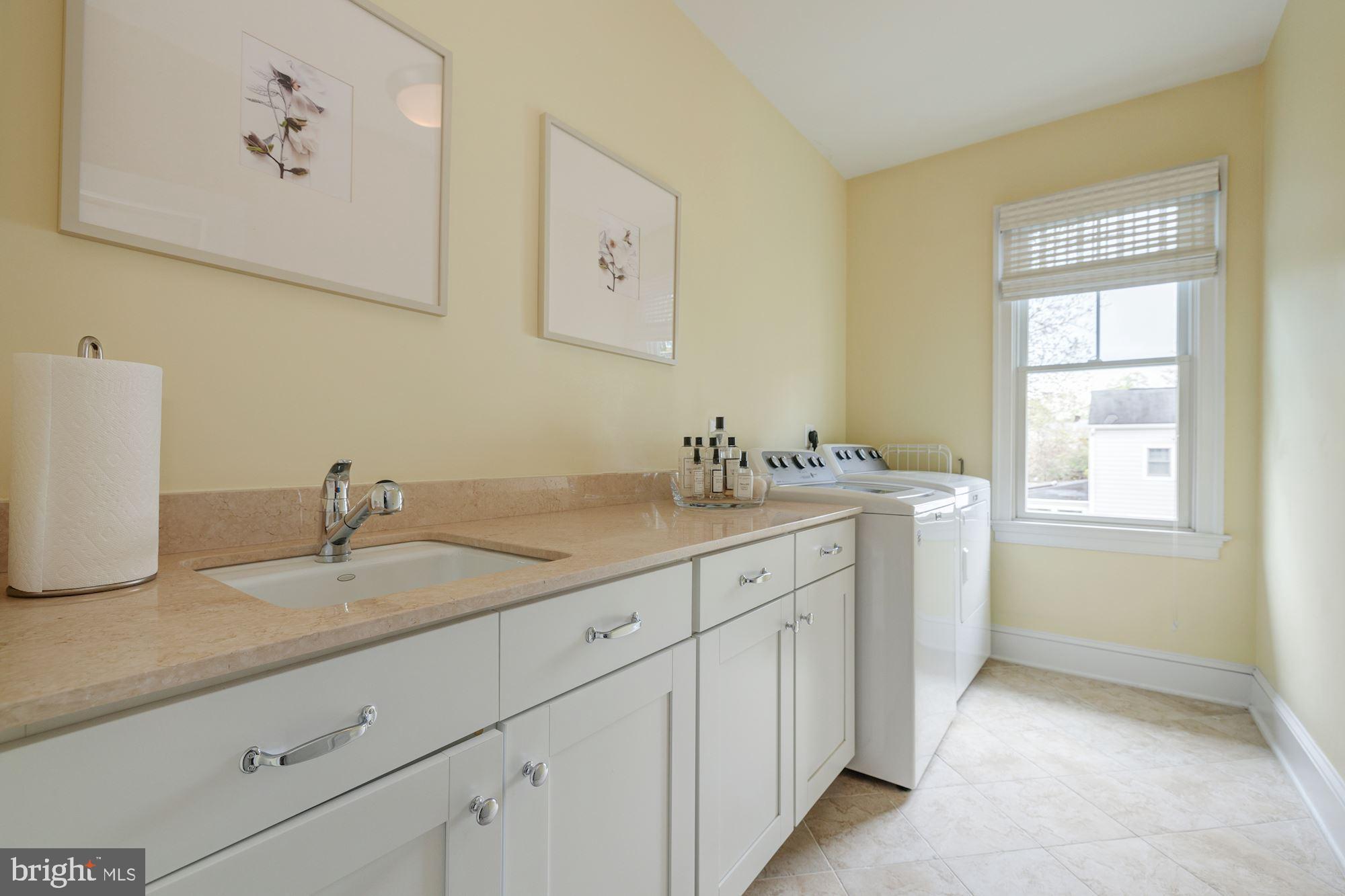 NORTH ARLINGTON - Residential