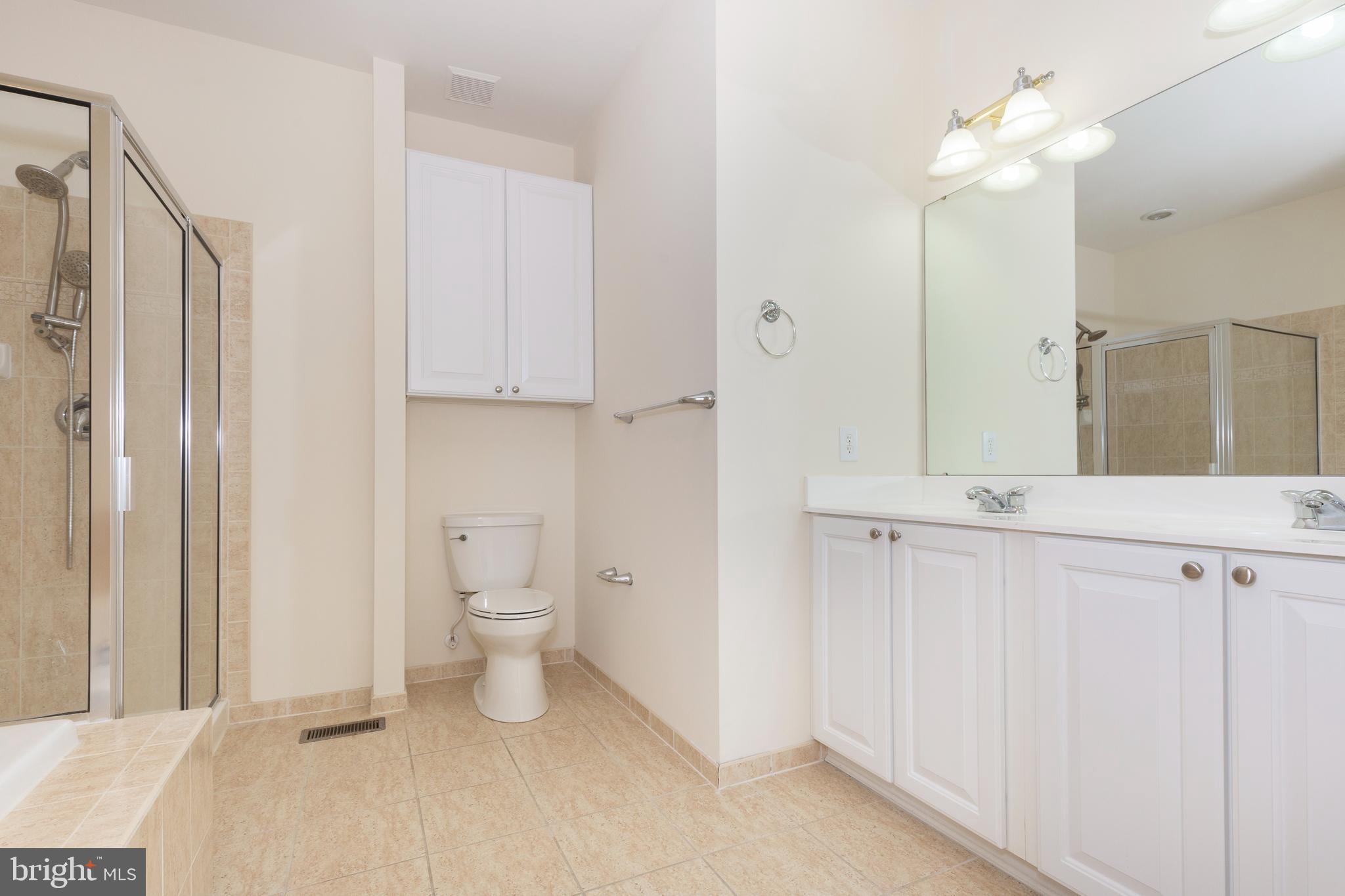 VILLAS AT SHREWSBURY - Residential