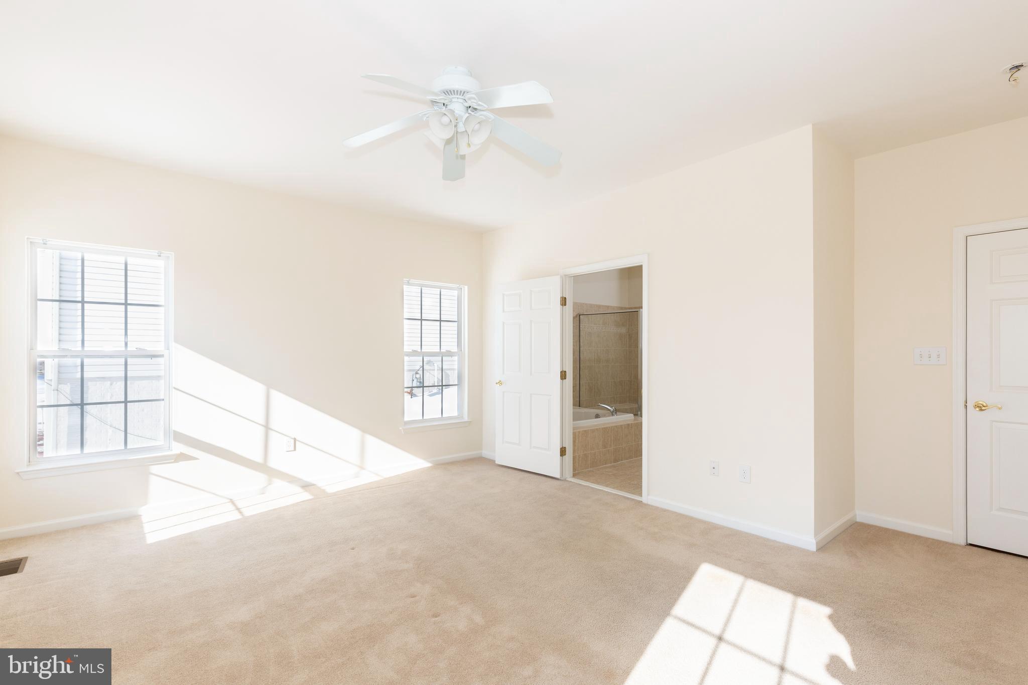 VILLAS AT SHREWSBURY - Residential