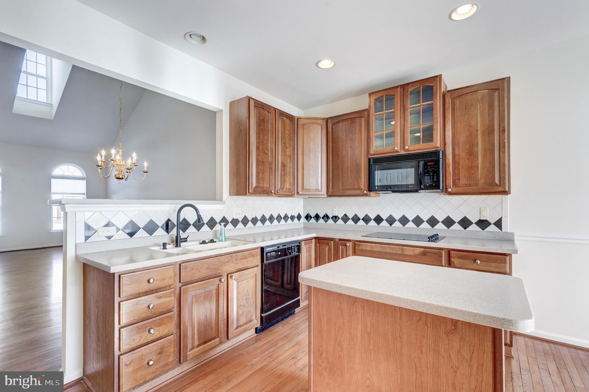 VILLAS AT SHREWSBURY - Residential