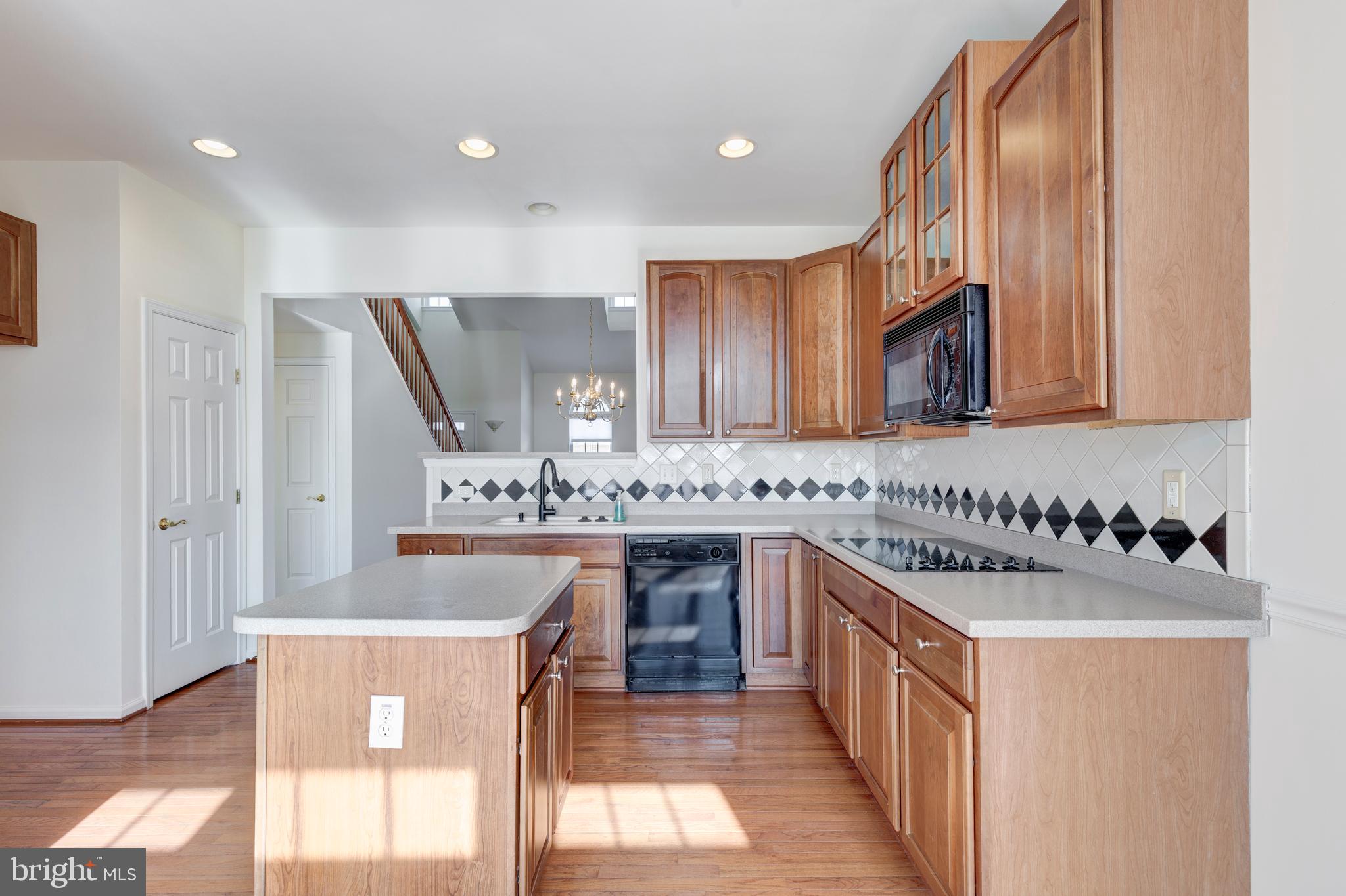 VILLAS AT SHREWSBURY - Residential