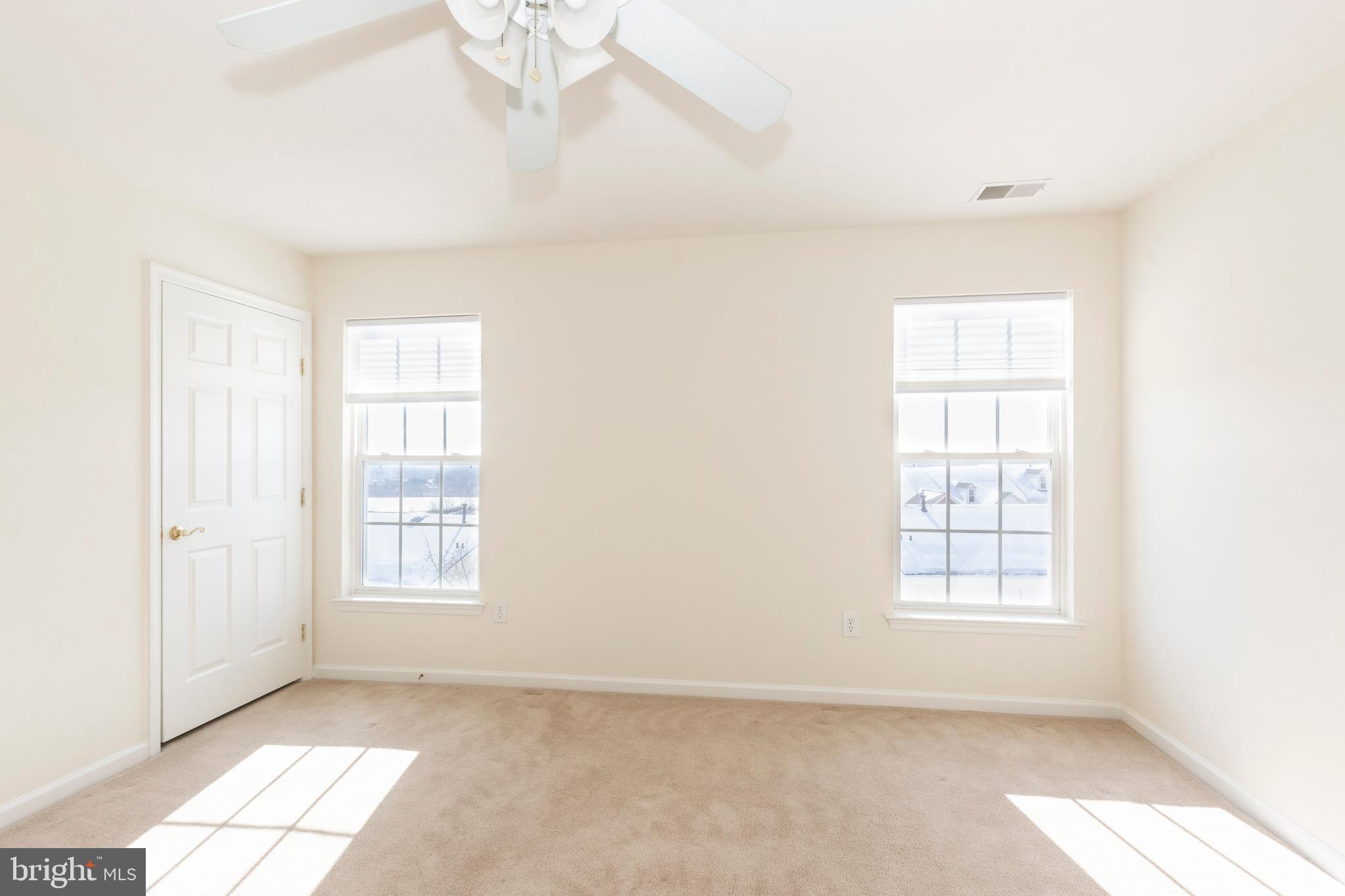 VILLAS AT SHREWSBURY - Residential