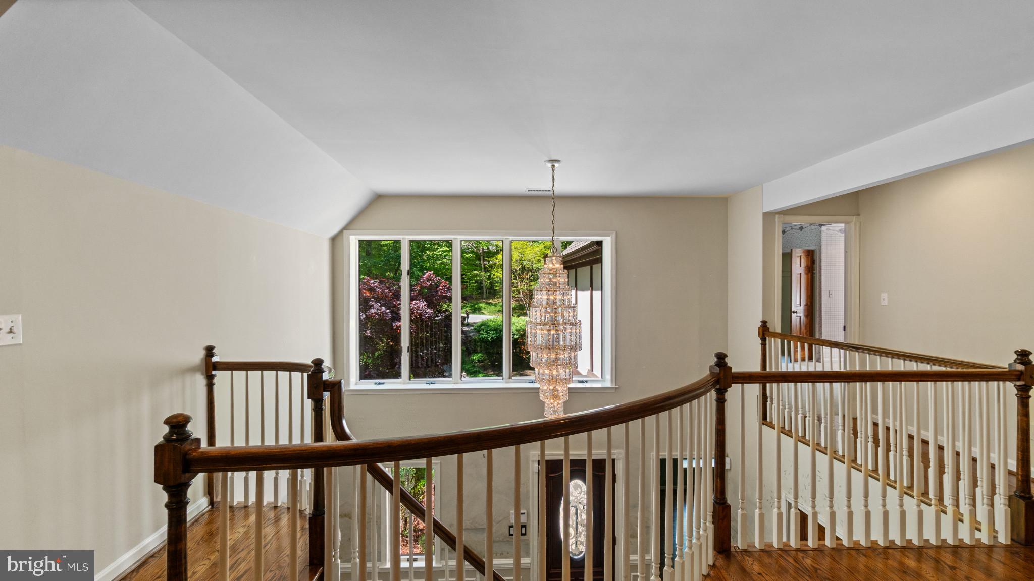 HUNTINGTON WOODS - Residential